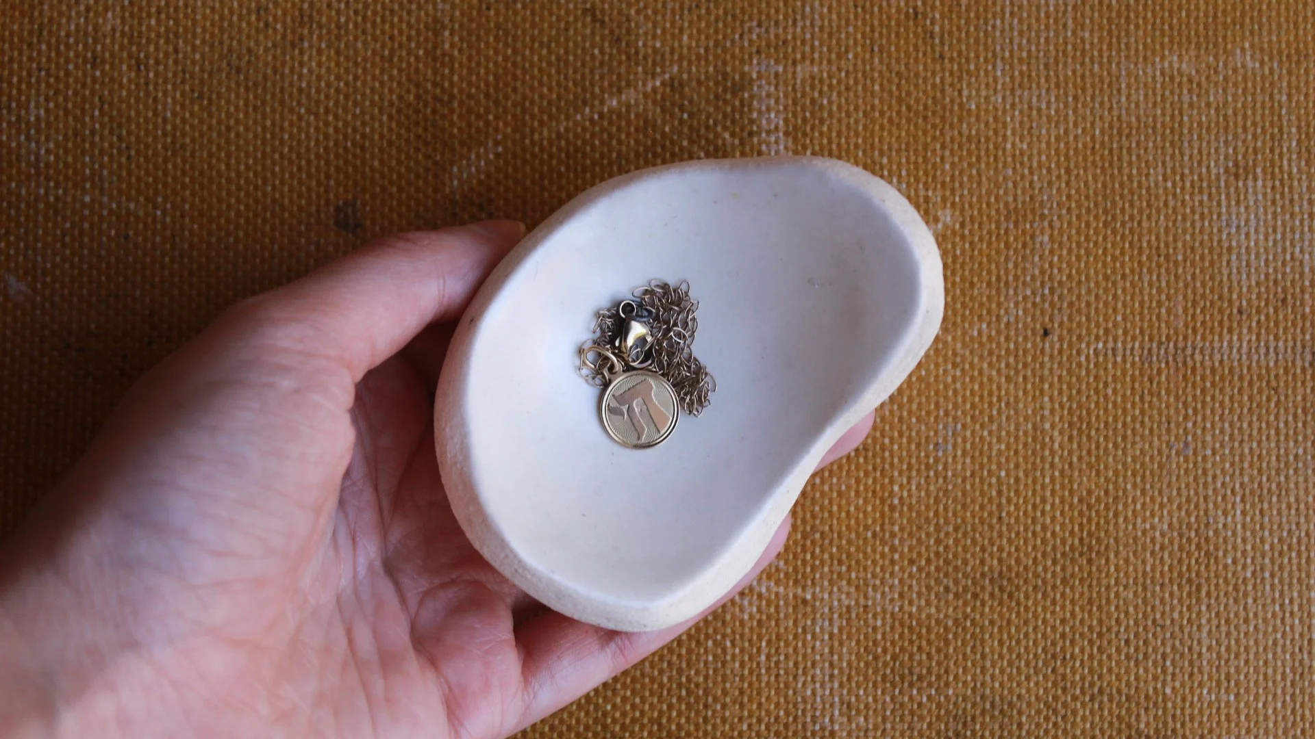 sugar pebble catchall