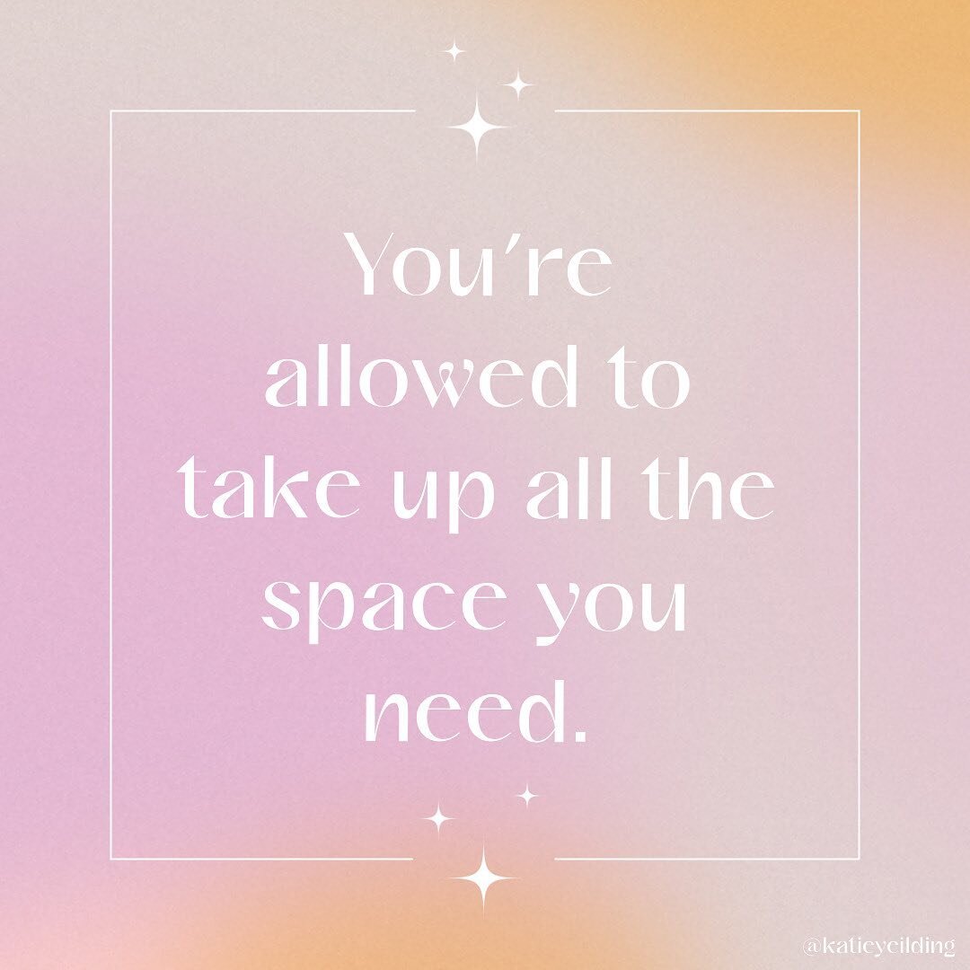 What does taking up space mean to you?
💕✨
To me taking up space can be me standing tall, sitting with my legs in a comfortable position instead of painfully clenching them together, not worrying about hiding my belly or arms, asking for the chair wi
