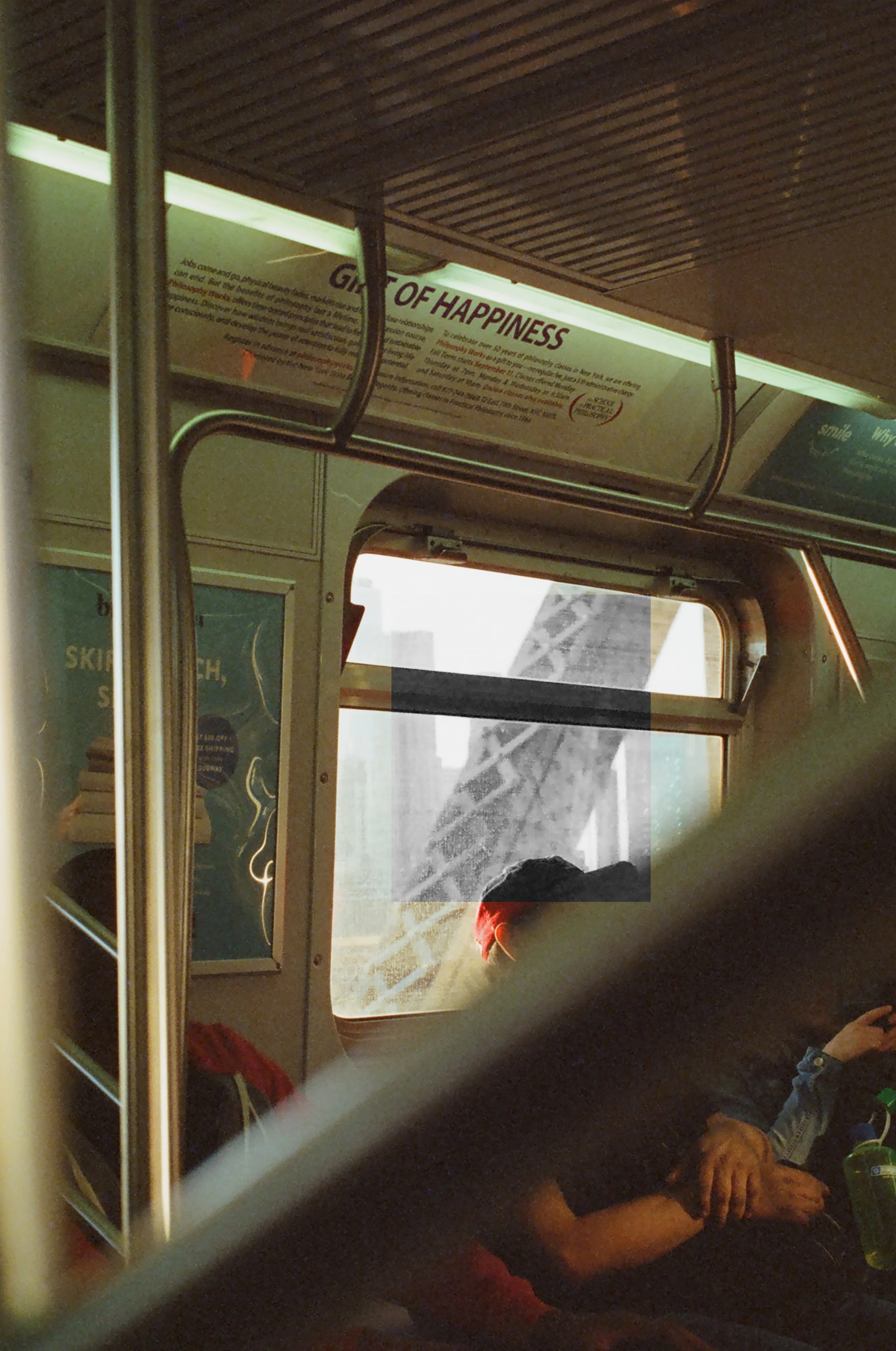 70010005.jpg