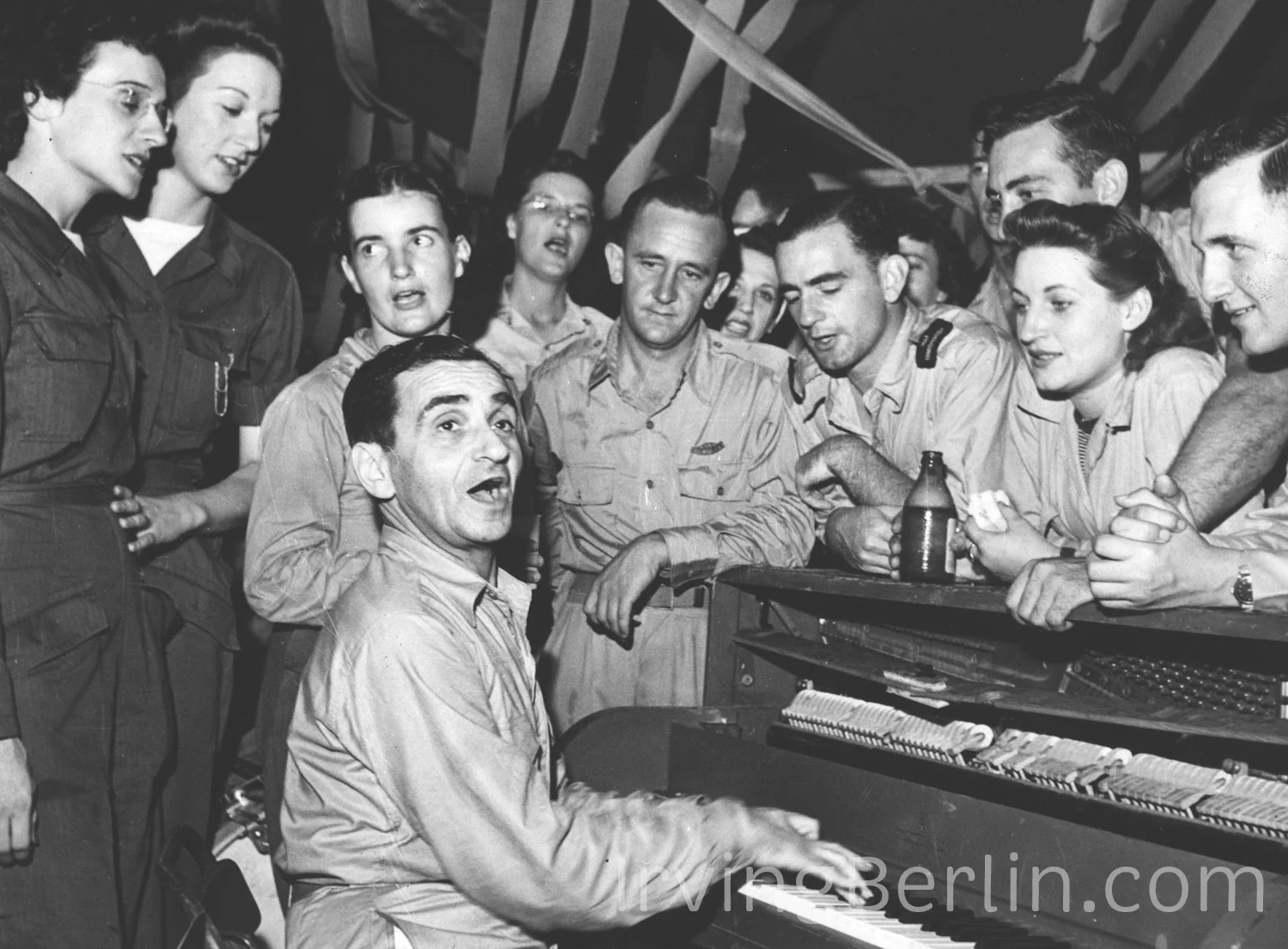 Irving Berlin playing for troops