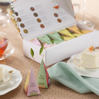 Petite Jubilee 3.png (Copy)