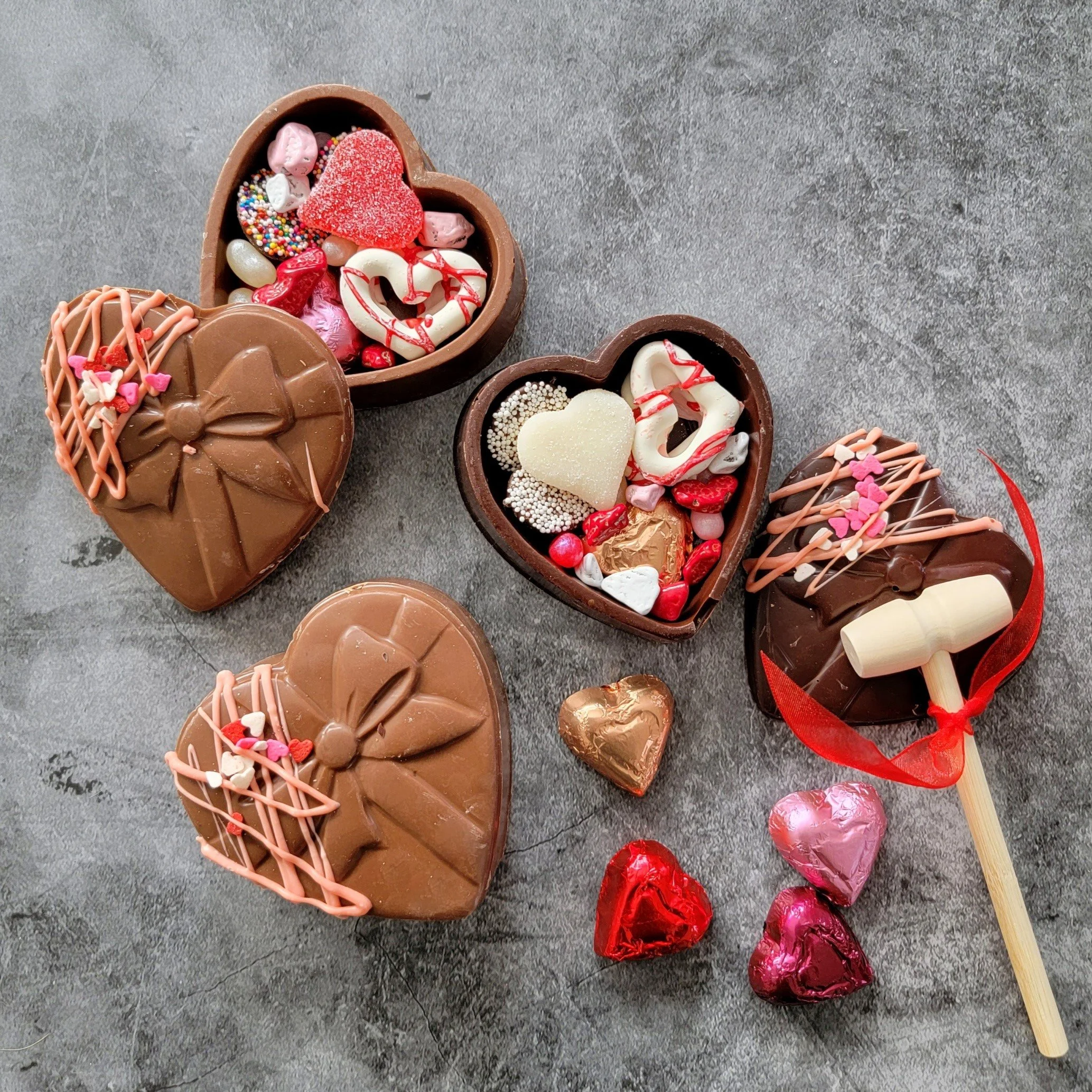 Petite Breakable Chocolate Heart