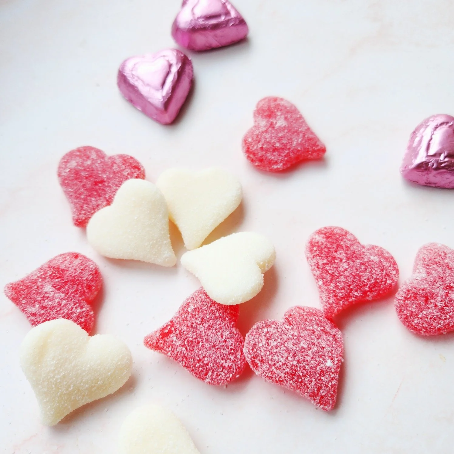 Sweet and Sour Gummi Hearts