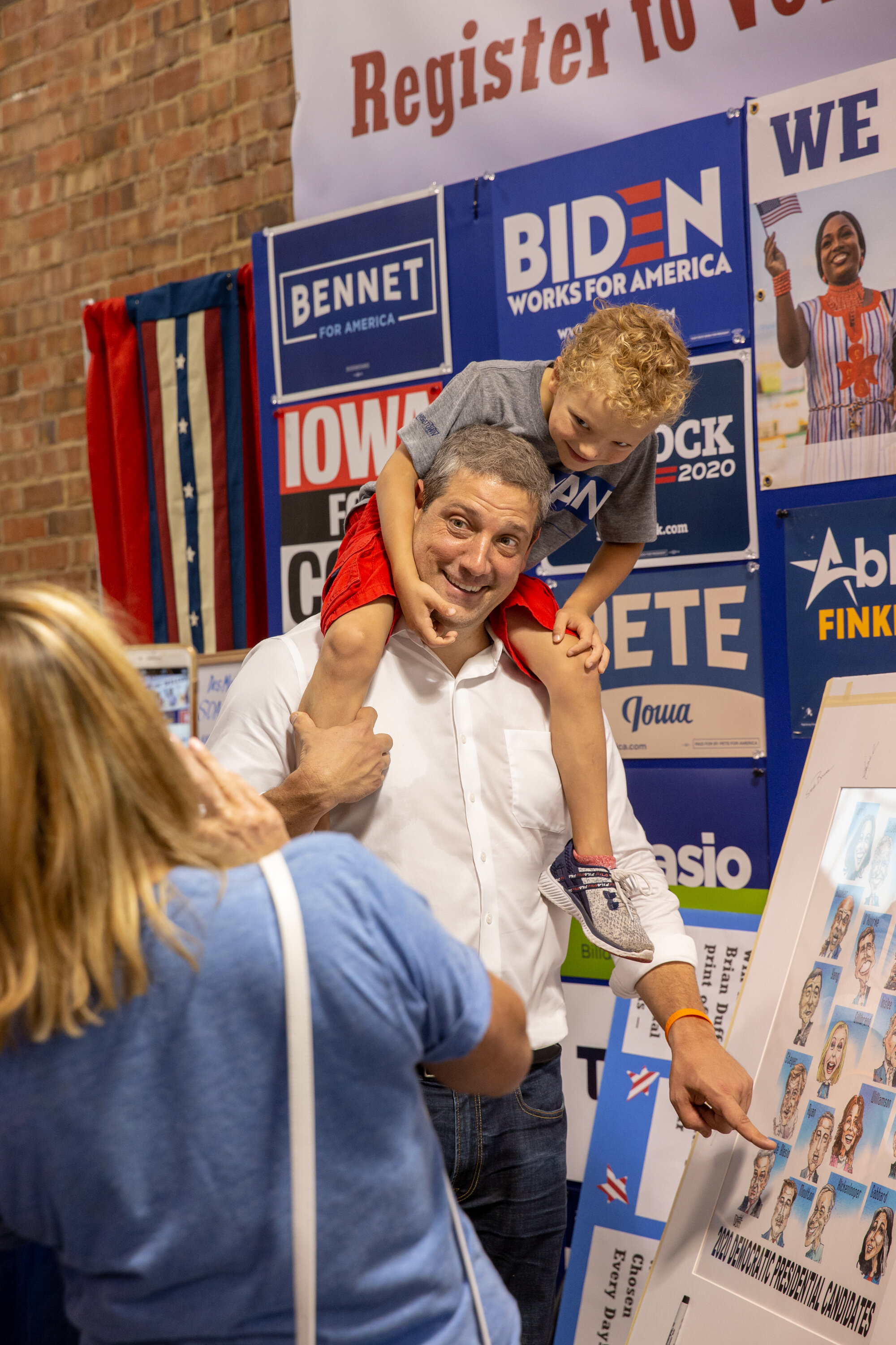  Rep. Tim Ryan poses for a photo at the Iowa State Fair on August 10, 2019 in Des Moines, Iowa. (For Buzzfeed News) 