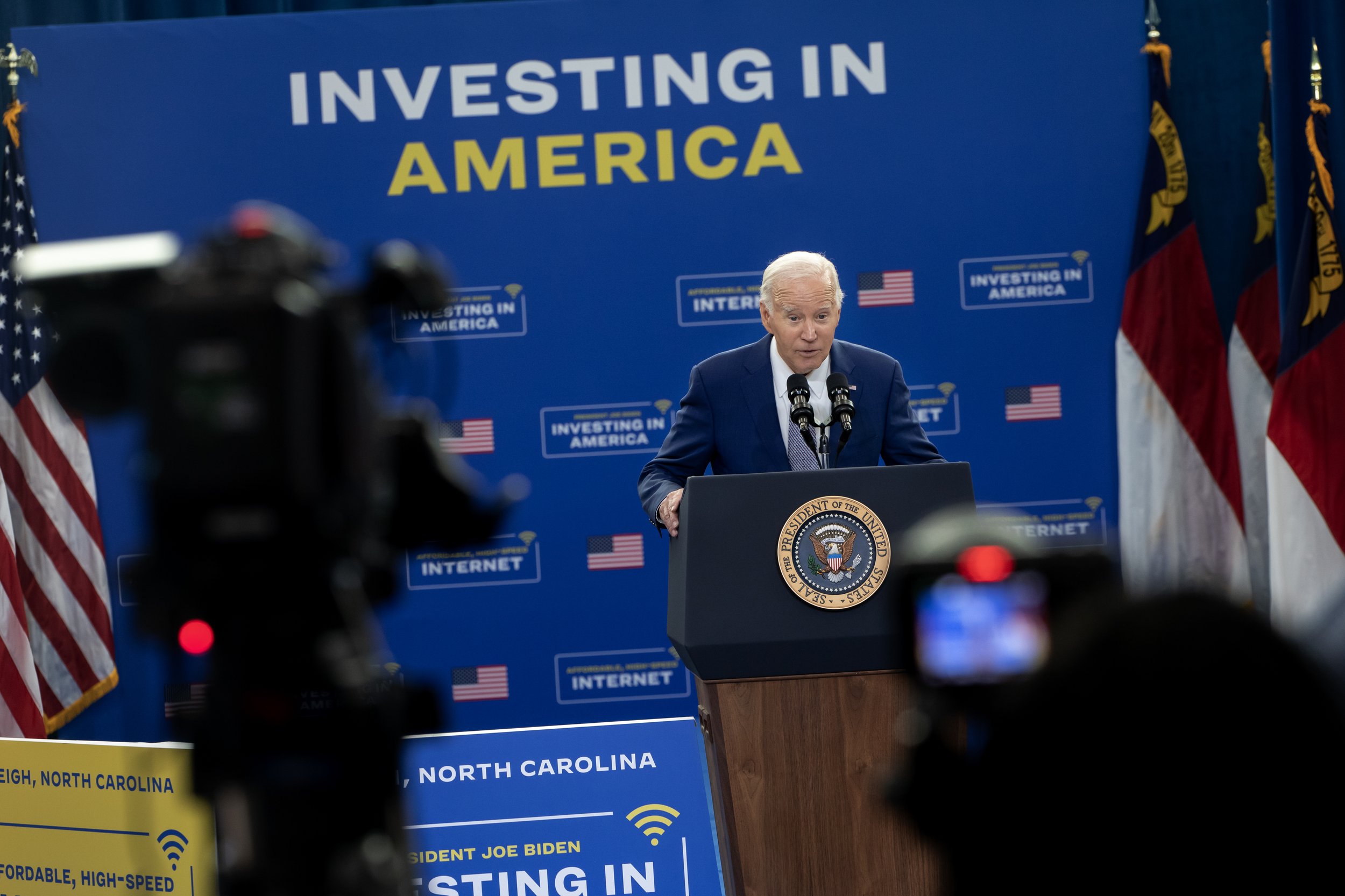  US President Joe Biden speaks at an economic event at Abbotts Creek Community Center in Raleigh, North Carolina, US, on Thursday, Jan. 18, 2024. (Rachel Jessen/Bloomberg) 