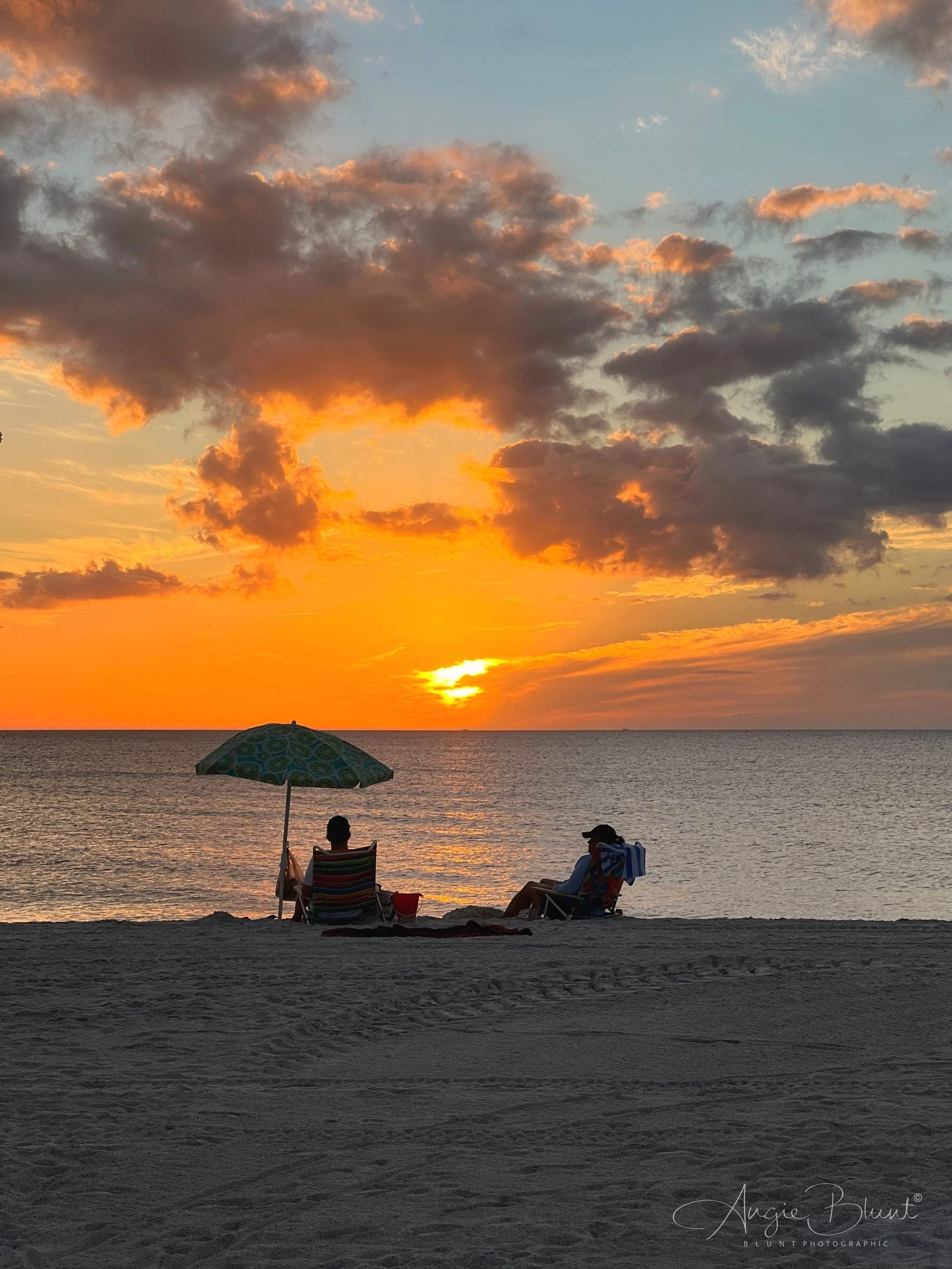 sunsetumbrella2021-11-19.JPG