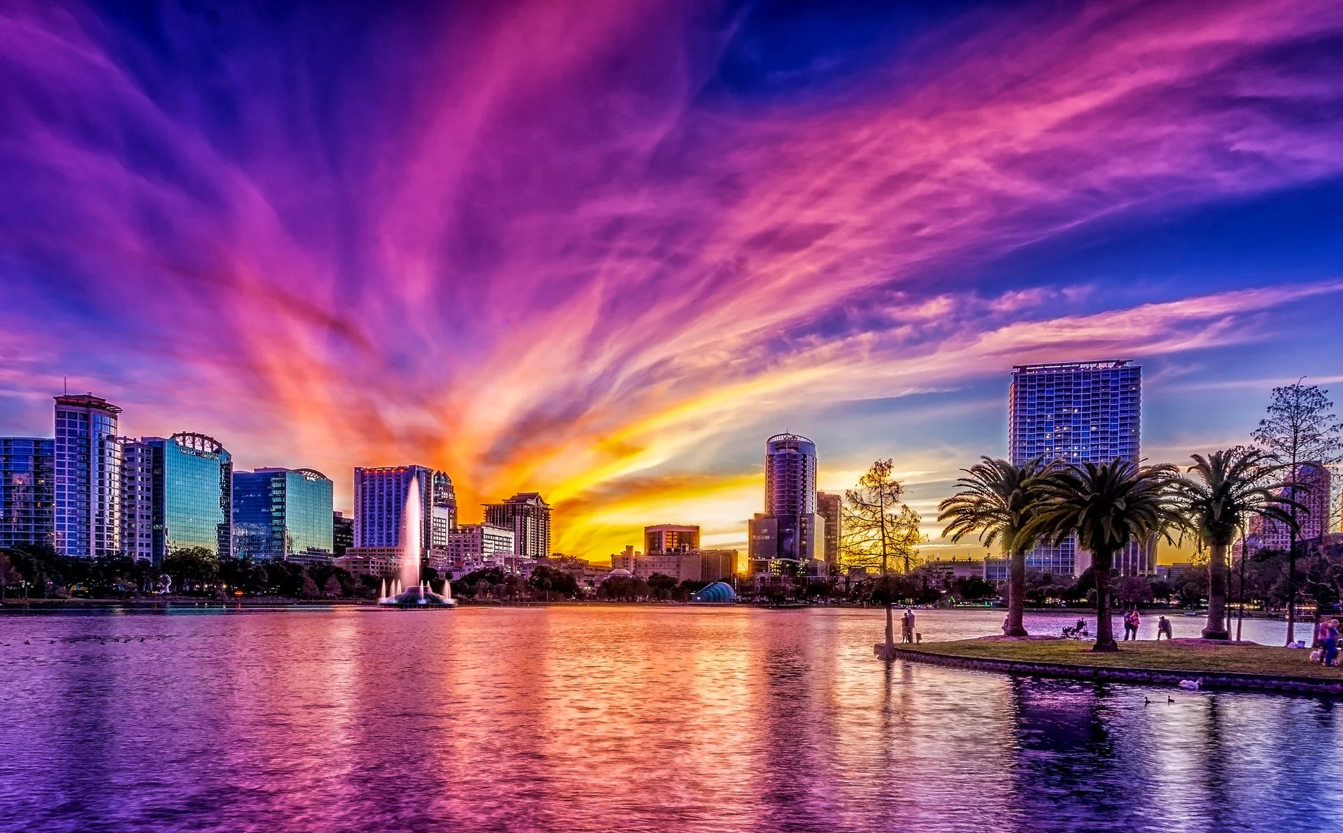 eola-sunset-1565626.jpg