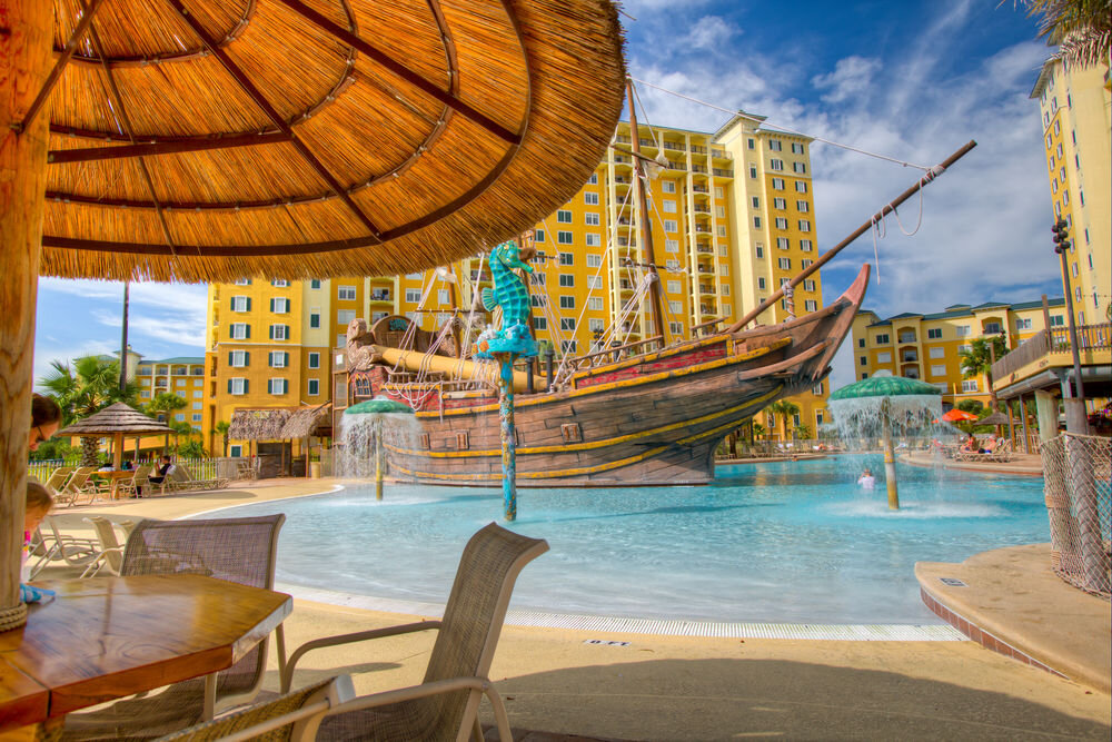 Orlando Hotels - Shopping - Lake Buena Vista Resort Village & Spa