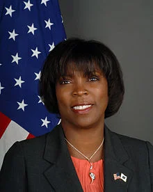 Ertharin Cousin headshot.jpg