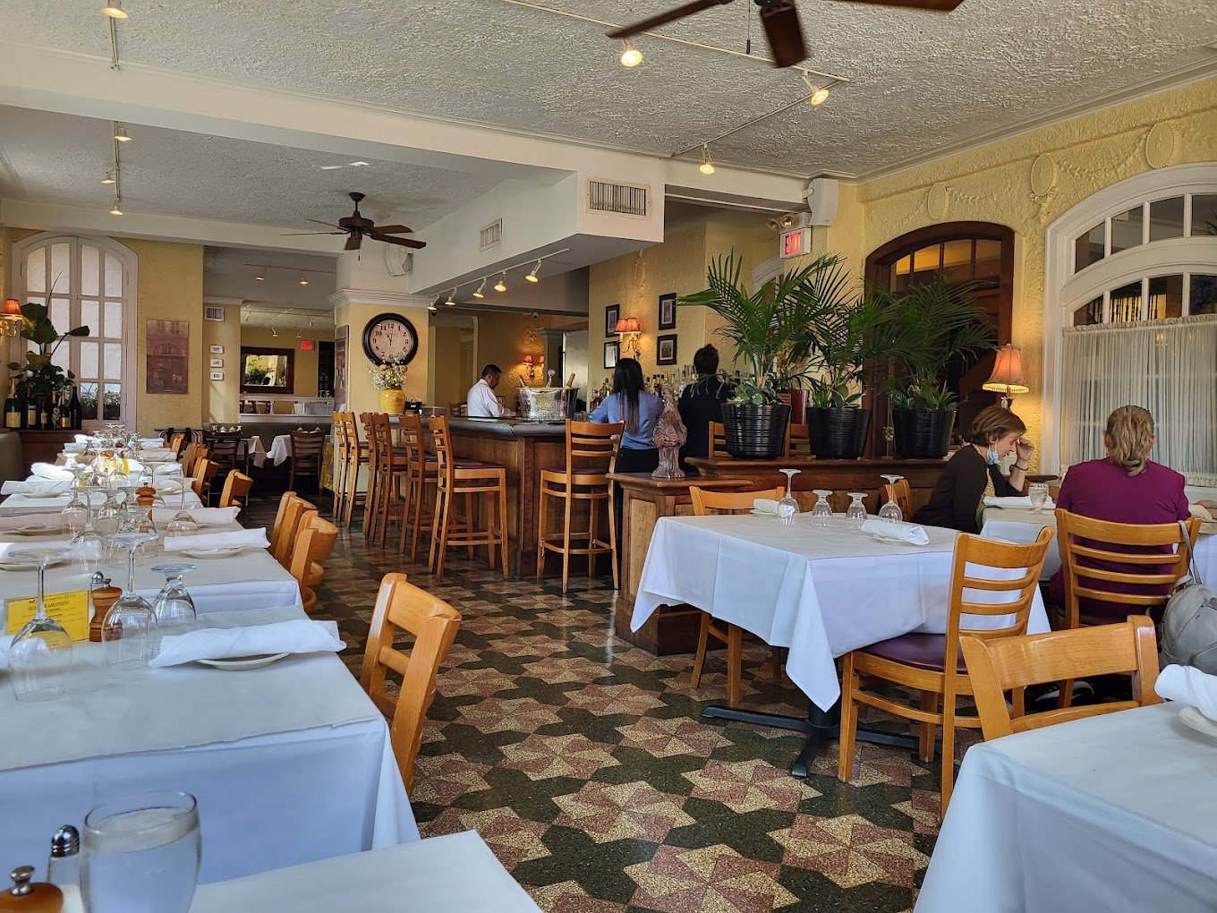 Dining Options — Hemingway Foundation