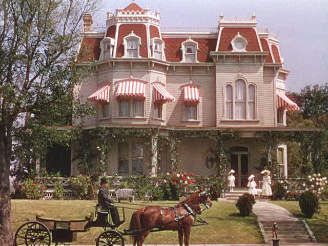 Meet-Me-in-St.-Louis-movie-house-in-Spring.jpg