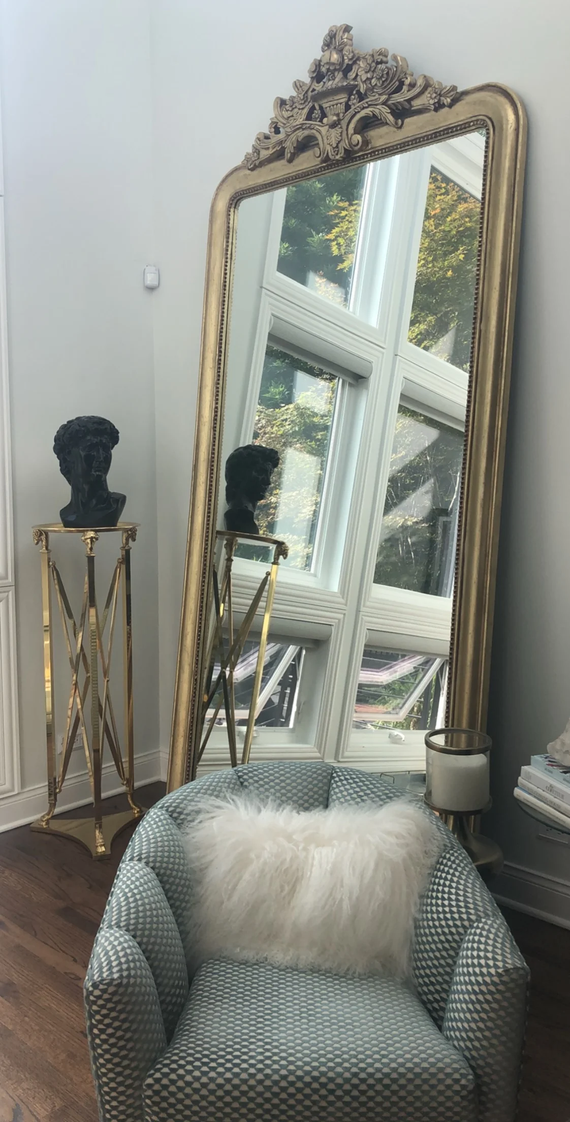 Project Paulina: Living Room detail