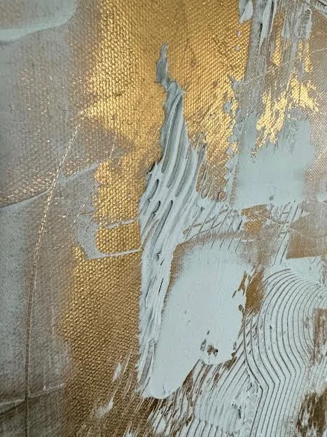 TheLightinandaround_GoldenSquaresoflight_detail2.jpg