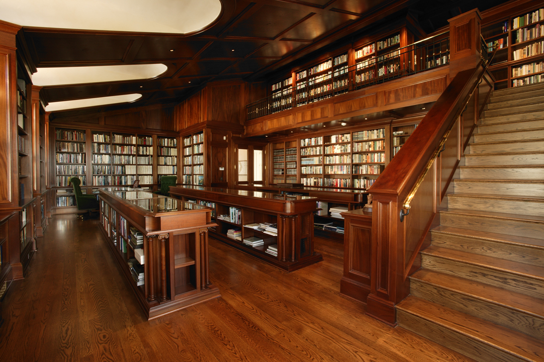 Erburu - Interior  - Library.jpg