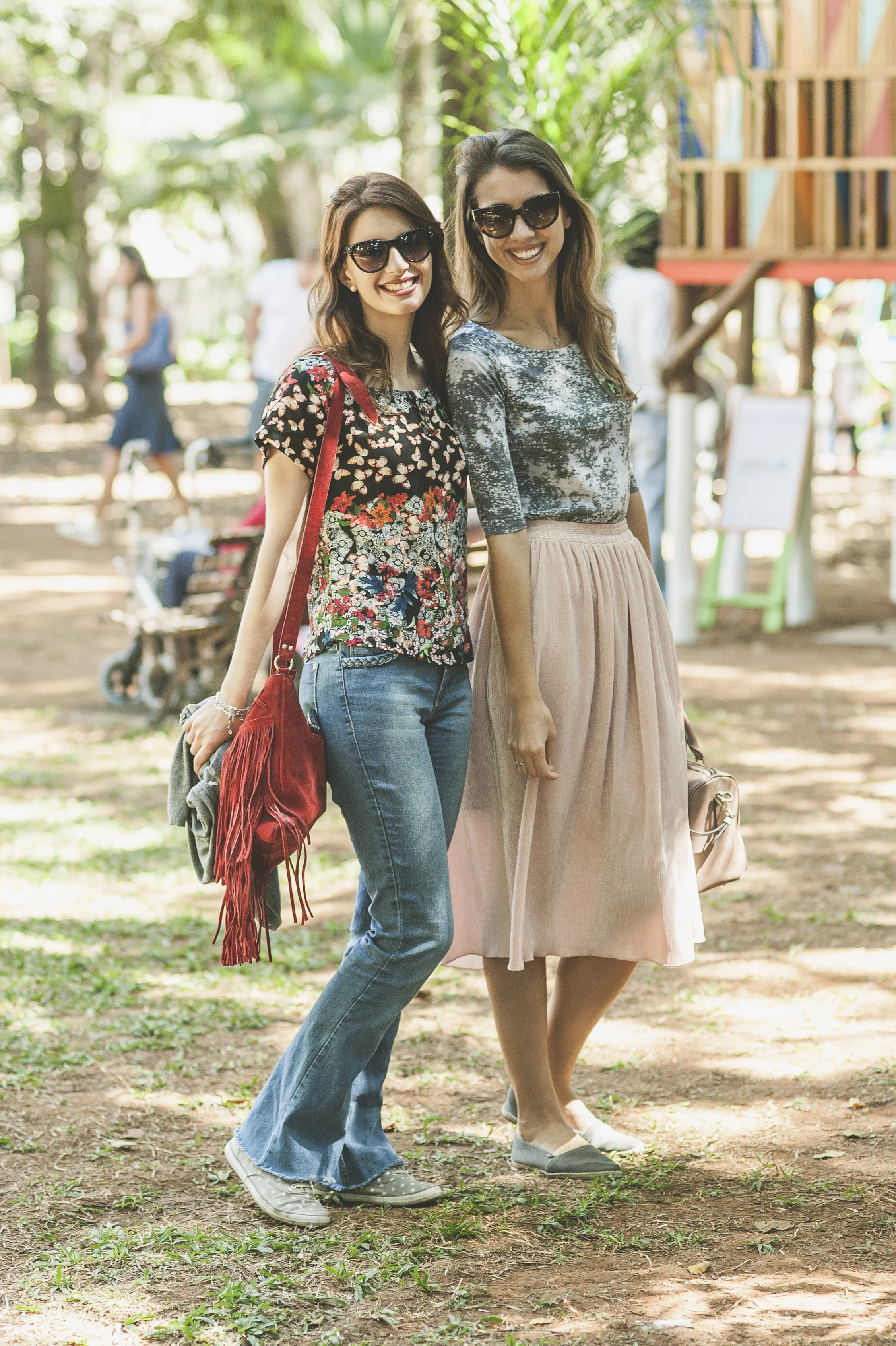 Deborah Bulow, 25, levou a amiga Priscila Gomes, 25, para aproveitar o fim de semana no festival e participar da oficina de café coado da O Cabral . As duas valorizam comprar de quem faz e queriam conferir os projetos manuais que há tempos acompanham pelo Instagram.
