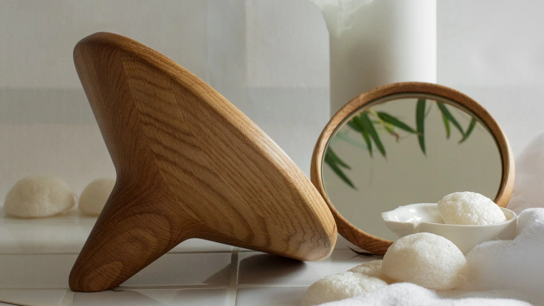 M&R Satellite mirror oak staged 4.jpg