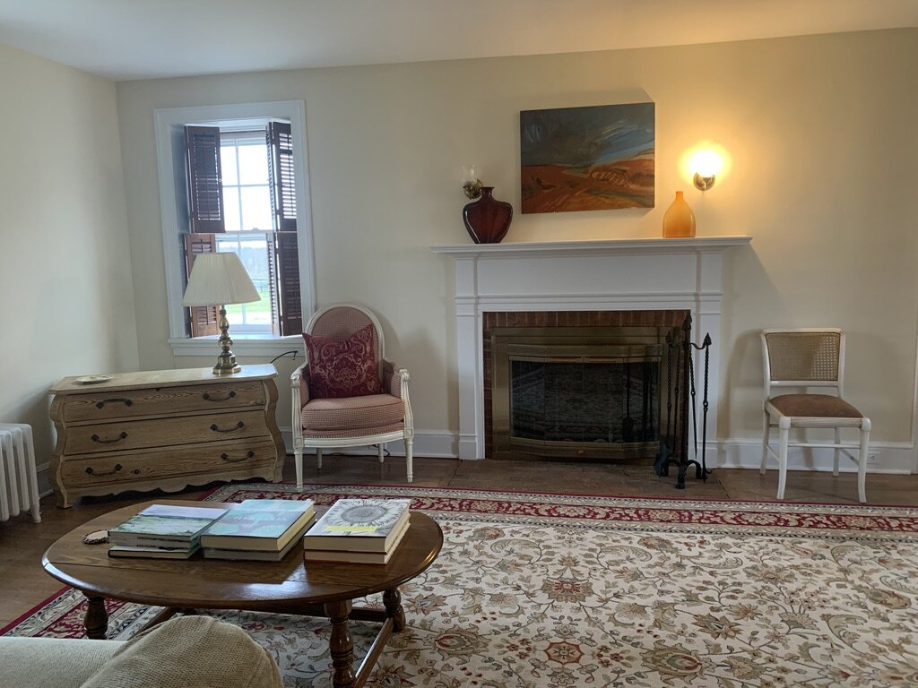 Clare Cottage – Living Room