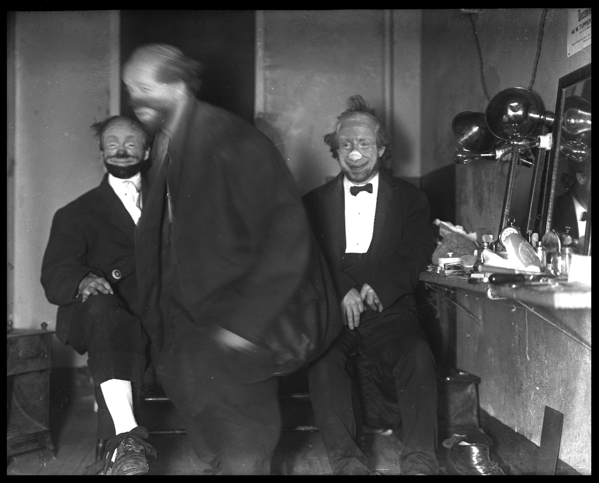 Lengendary Vaudville Clown Joe Jackson ( Josef Francis Jiranek ) on left backstage with friends c.1920 from original 4x5 glass plate negative