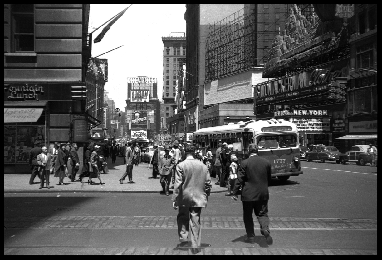 TimesSquare35mmWebcopy.jpg