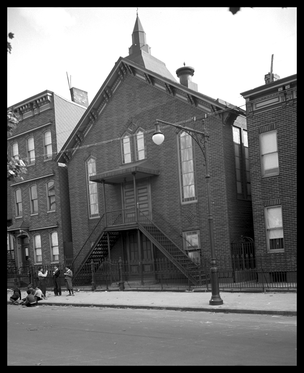 Mosque on Power St, Williamsburg Brooklyn c.1932 from original 4x5 negative