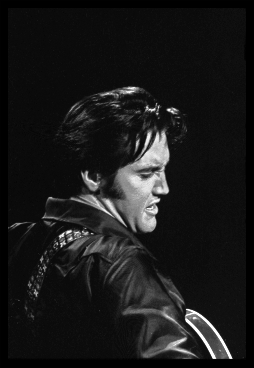 ElvisLive68Web2copy.jpg