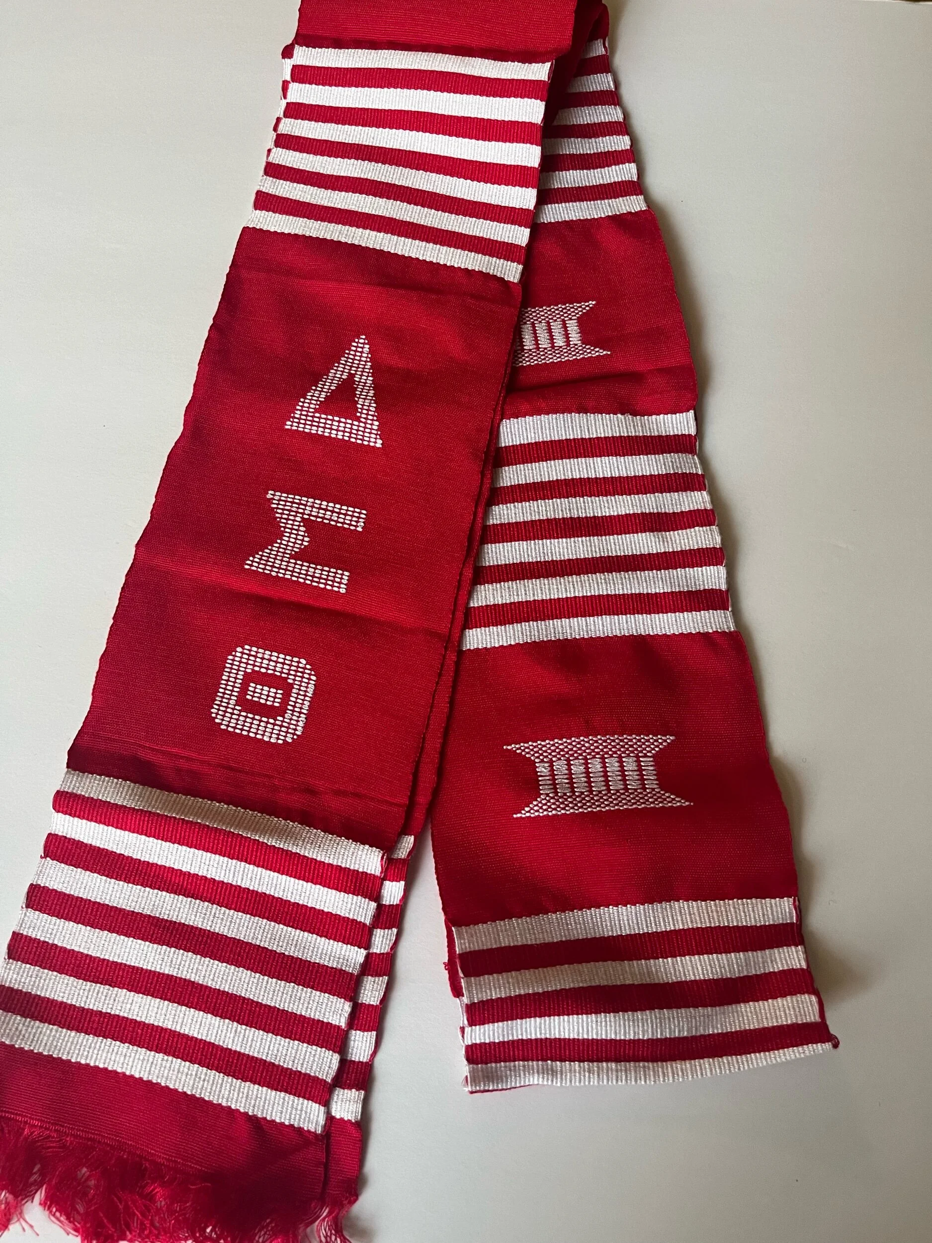 7E4EE1B4-B86B-41F1-AD8D-B56DE91762F7