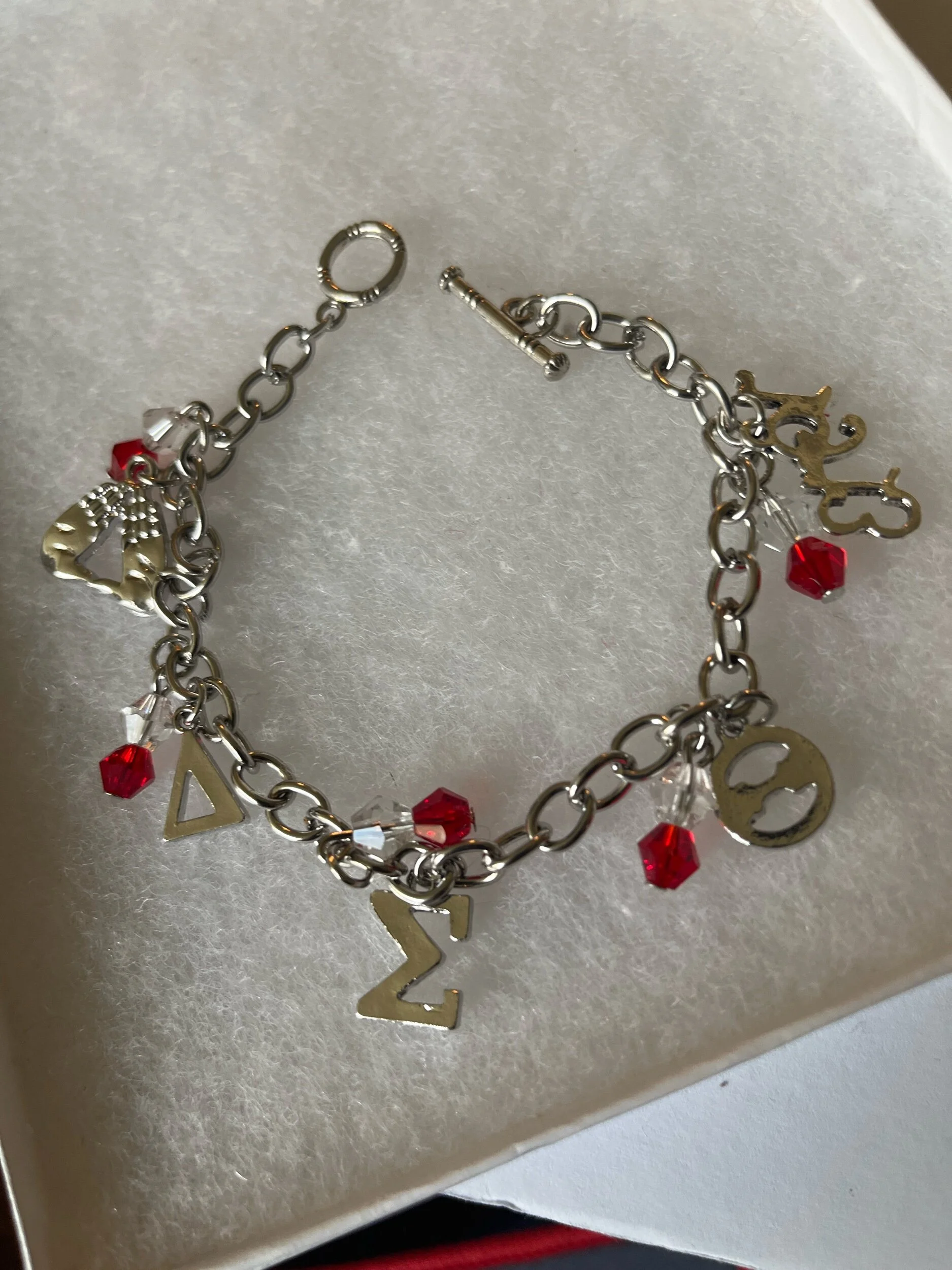 8B800B7B-3399-447A-B344-C9FBA4358D28