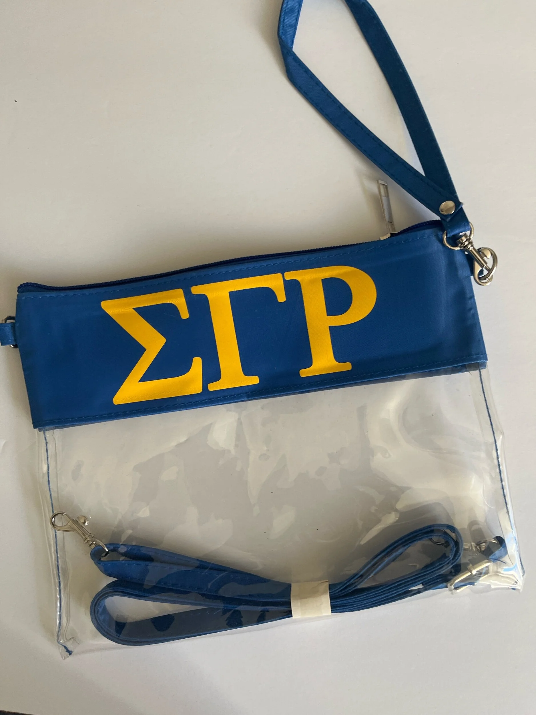 7AD1FF97-FC32-4C66-BCC6-7D9A534BBC1C