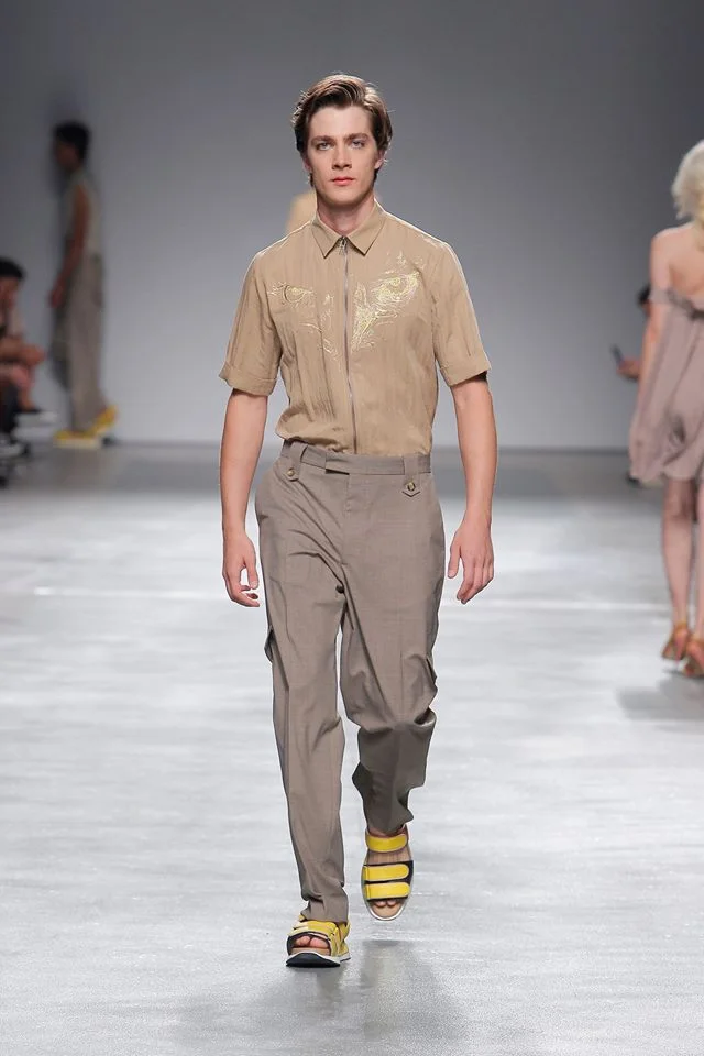 side flap chess trousers One available size 38 Original Price 204€ | Discount Price 82€ Ref. LCss18m10-f05