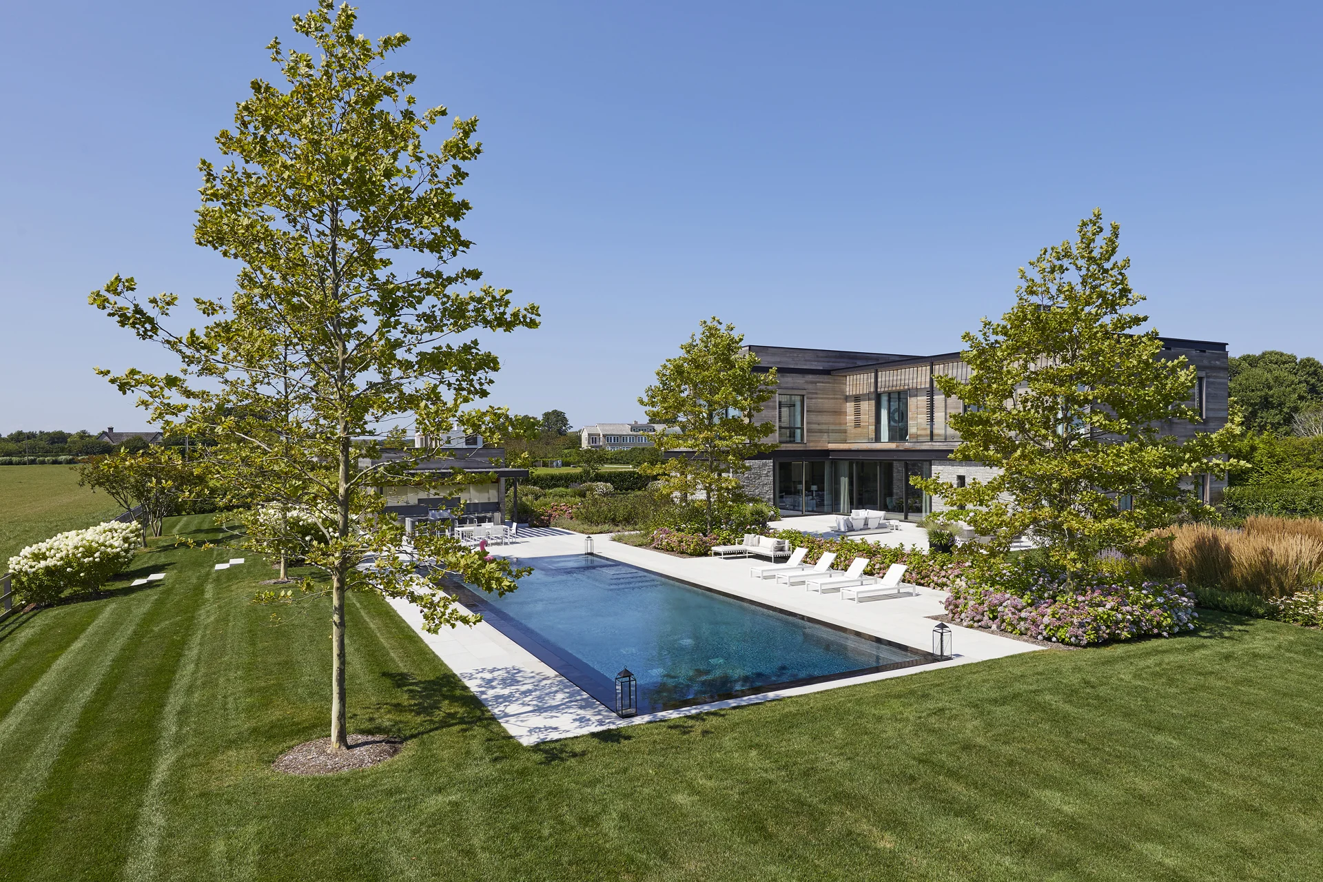 289Parsonage_backv2.jpg
