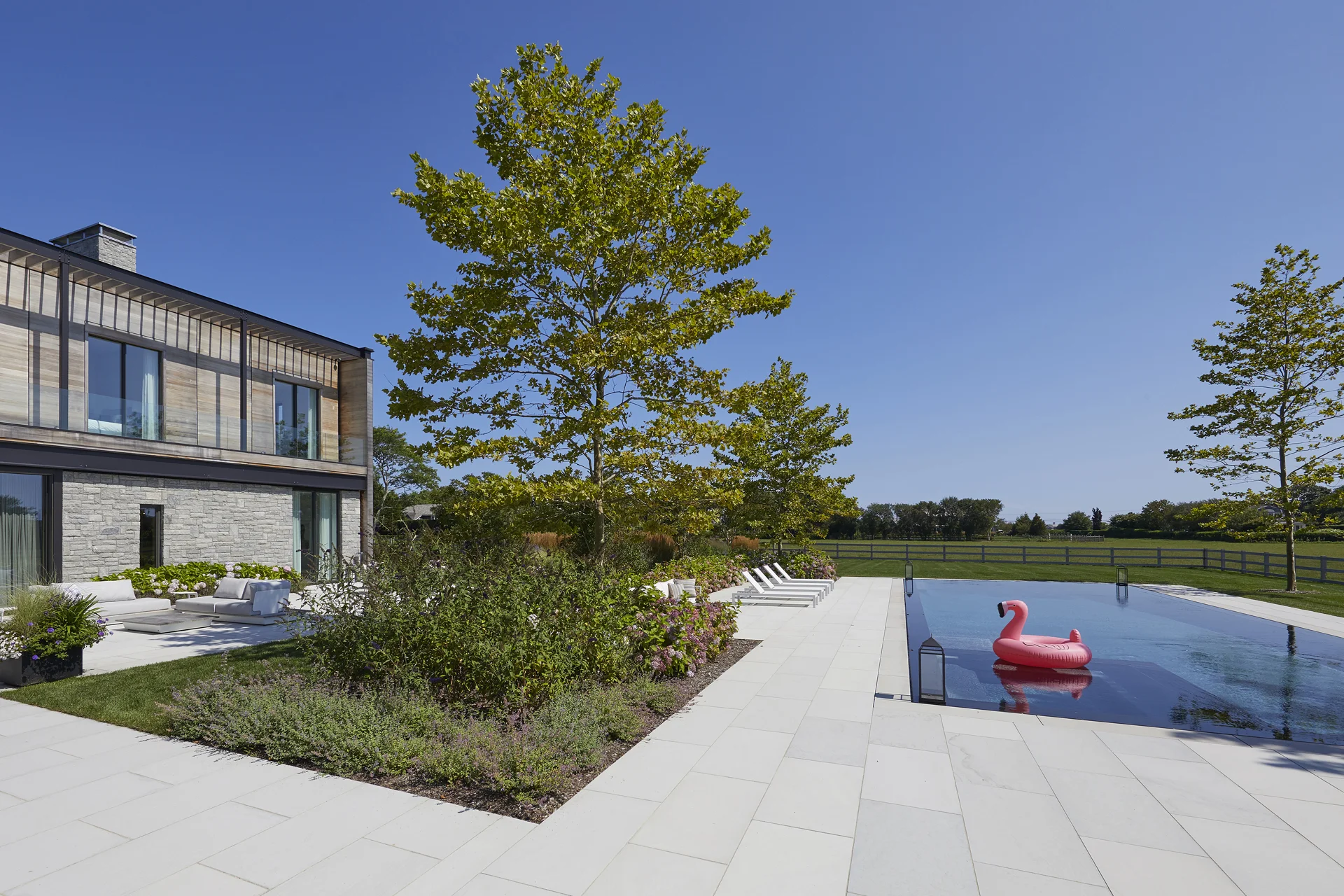 289Parsonage_backv3.jpg