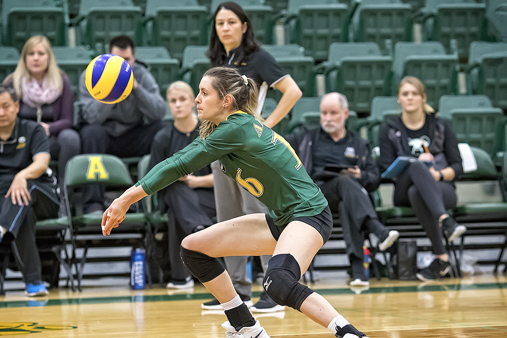 Meg Casault - U of A Pandas Volleyball