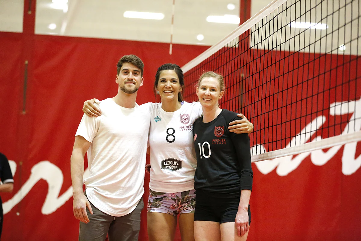 Members of the Men’s Canadian National did the ‘opening serve’ on our Canadian themed night to kick-off that night’s matches. Shown here is (LtoR) TJ Sanders with former National Team member Jaimie Thibeault and 1st round draft pick Tiffany Proudfoot (former JR National Team member)