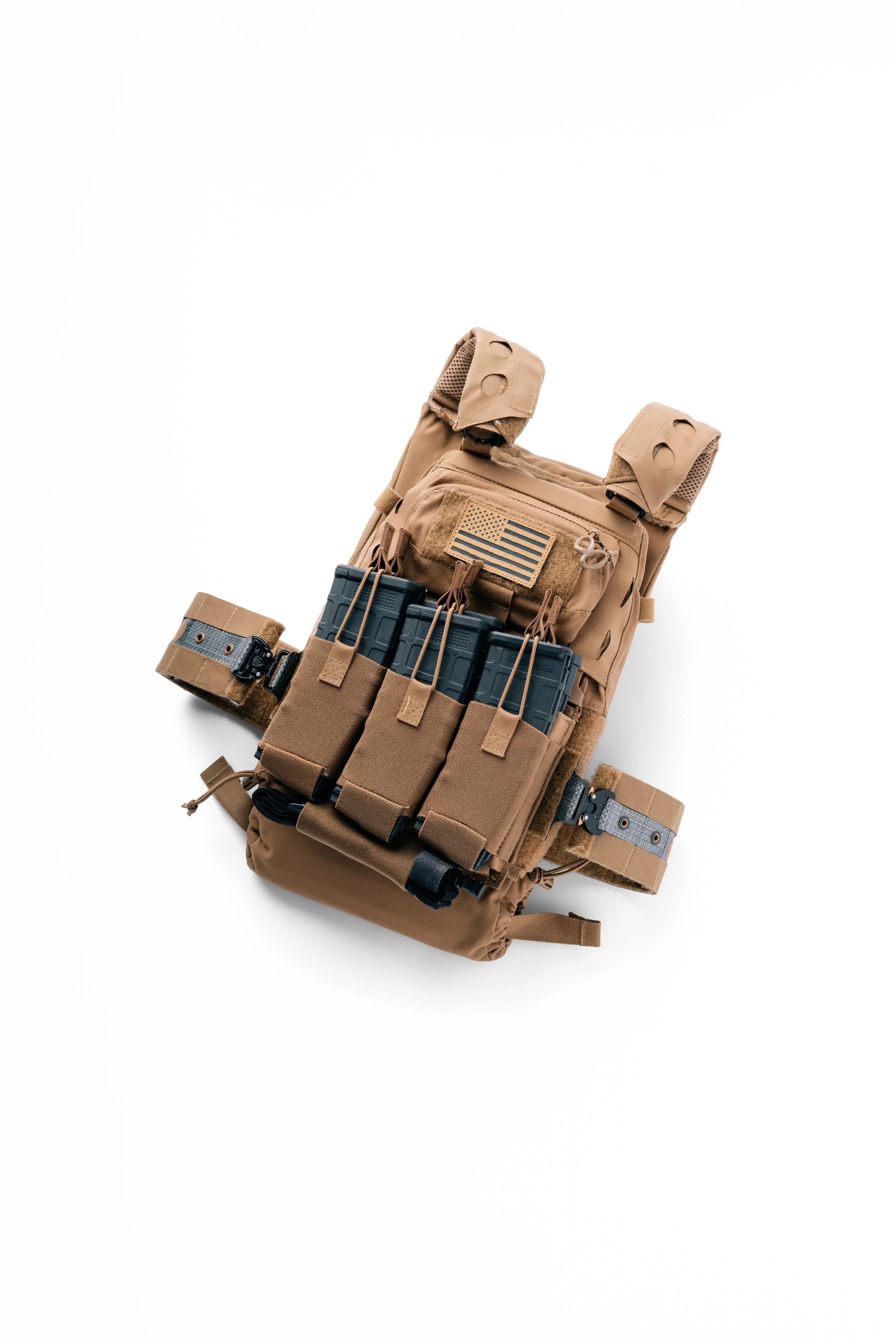 COYOTE PLACARD CLIPS--5.JPG