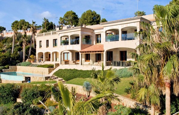 Old mansions for renovation on Ibiza represent incredible returns on investment
