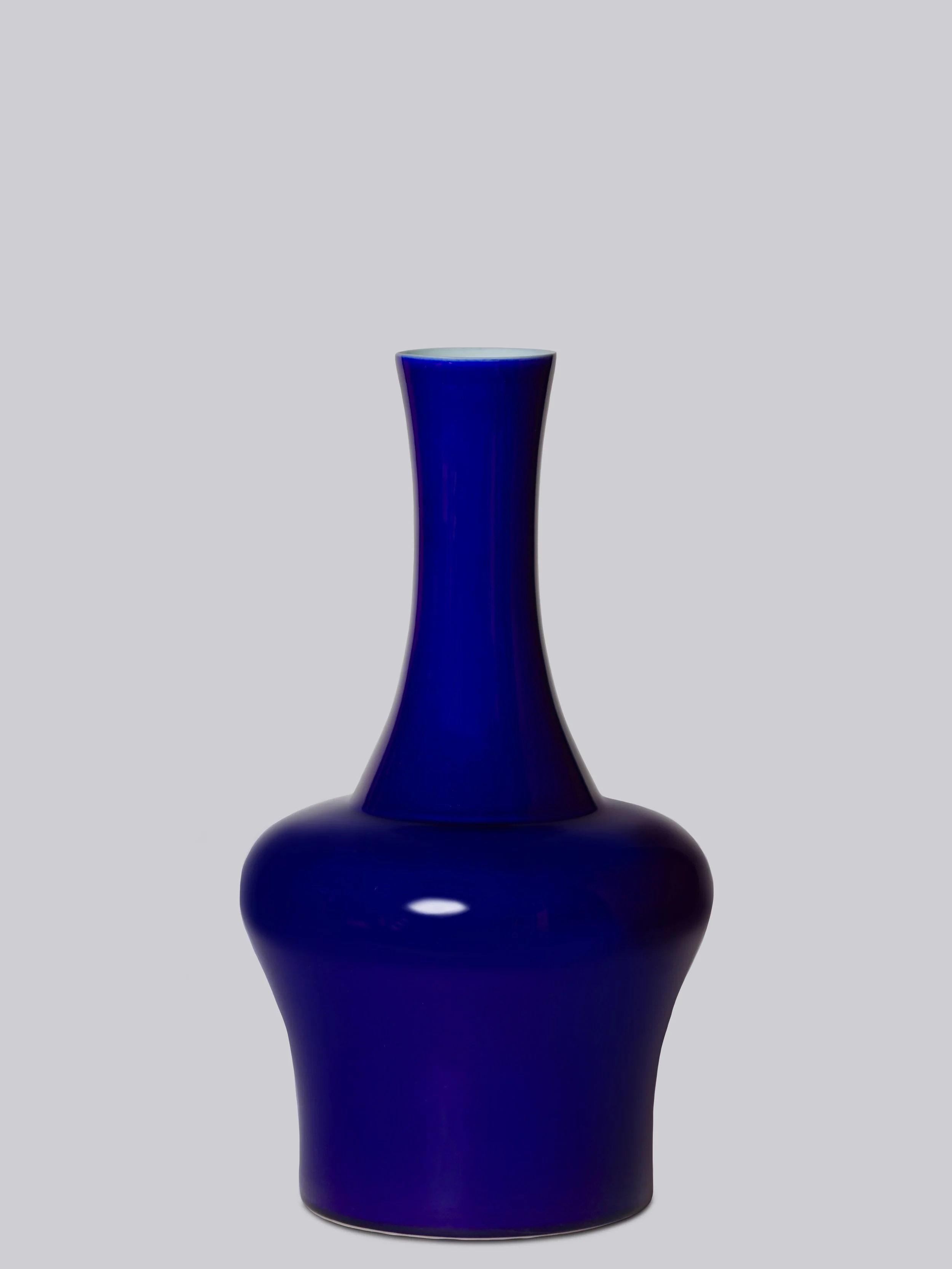 BEAUTY VASE (INDIGO)