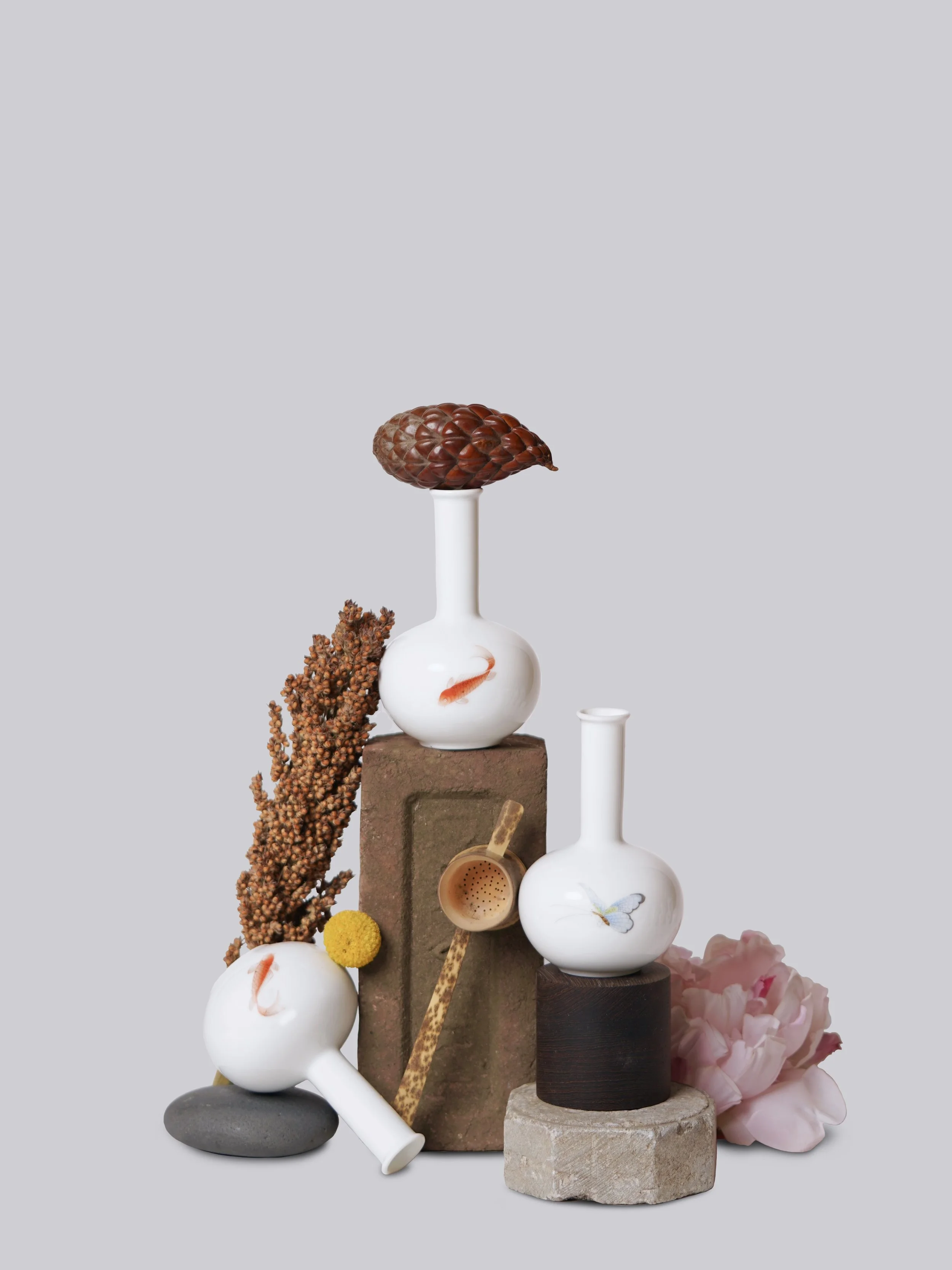 HAND PAINTED MINI VASE 6 (MV6HP)