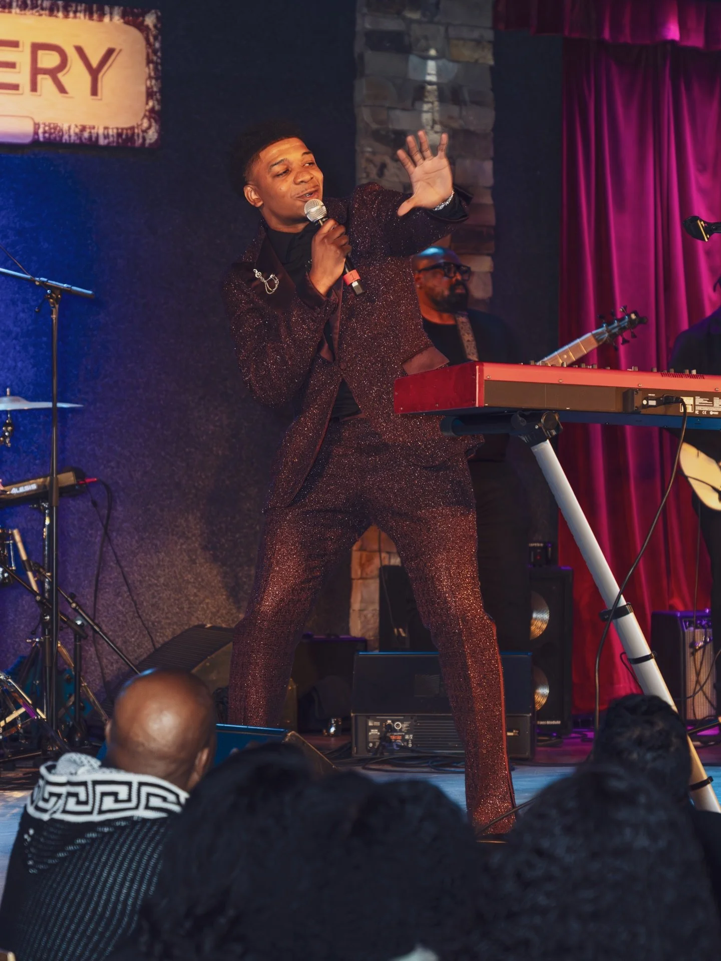 5 straight SOLD OUT shows to start 2026! So grateful for y&rsquo;all rocking with me! 🎹🙌🏾

The journey continues! Catch me in my Oakland debut at @yoshis_oak TONIGHT! More cites are coming soon! #KofiBSoulfulTour
