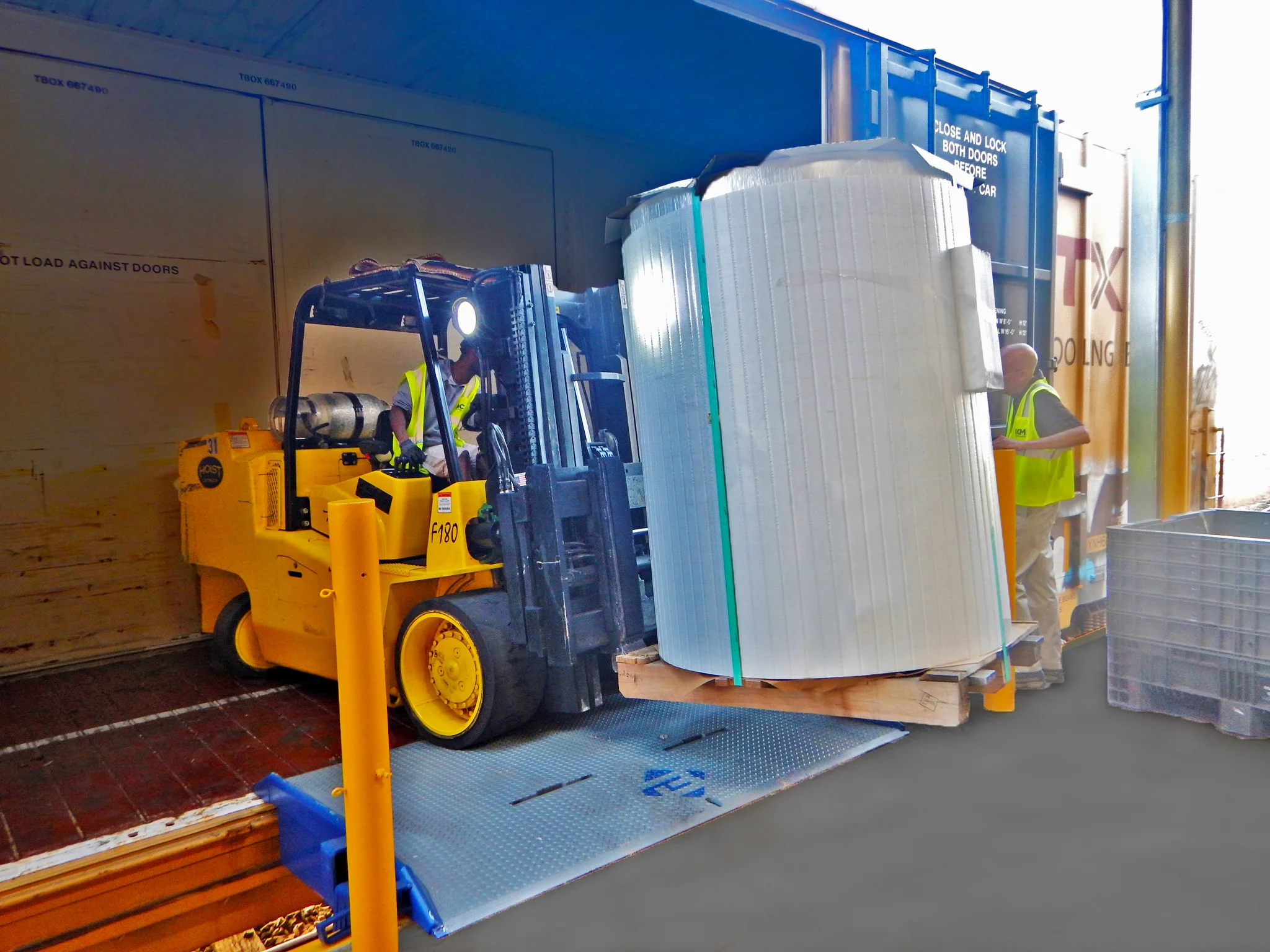 forklift.jpg