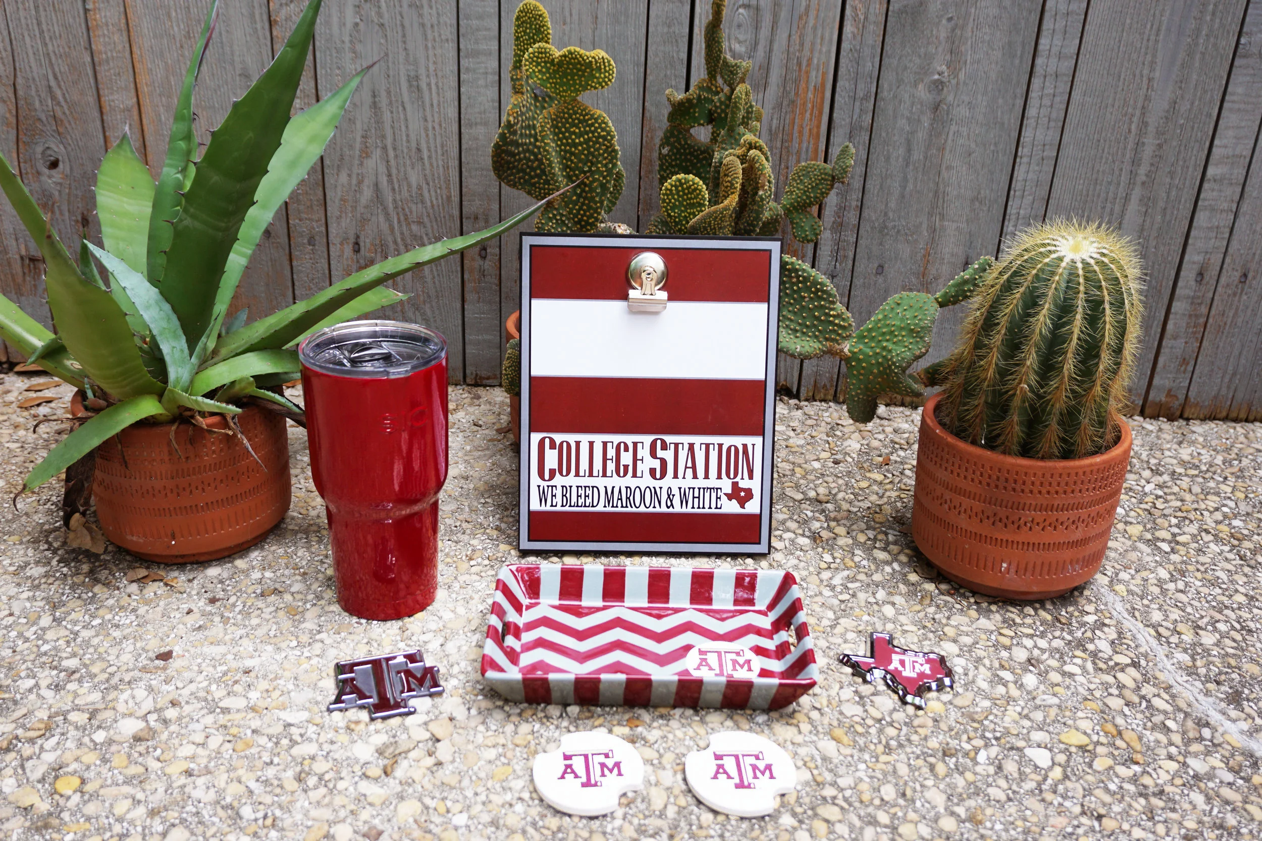 Collegiate Gear We carry a variety of collegiate gear. Our top styles in college apparel and accessories are perfect for the avid sports fan. 