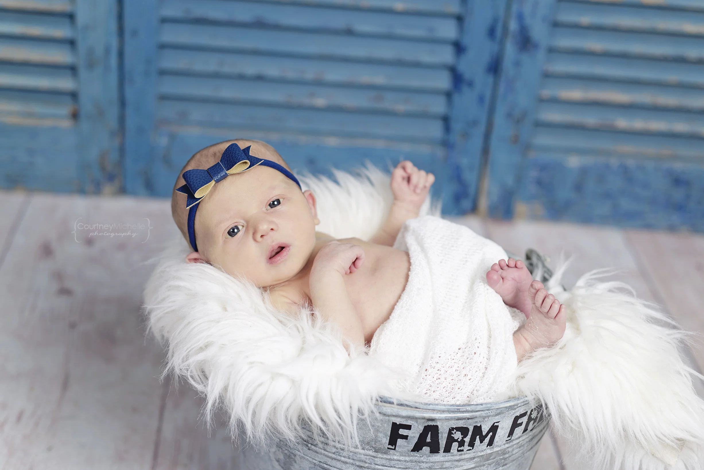 chicago-newborn-photographer©COPYRIGHTCMP-5262edit.jpg