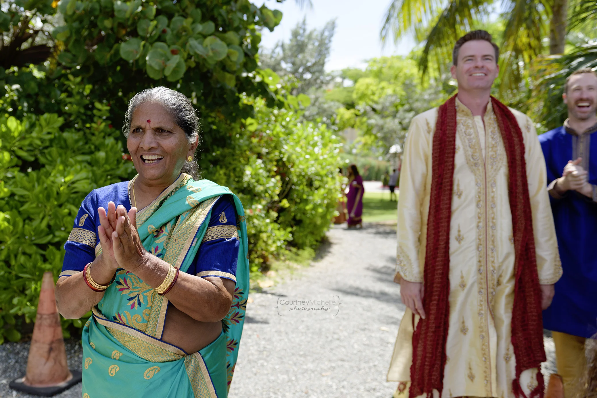 grand-cayman-ritz-carlton-wedding©CopyrightCMP-LeaAnneRaj-6779.jpg