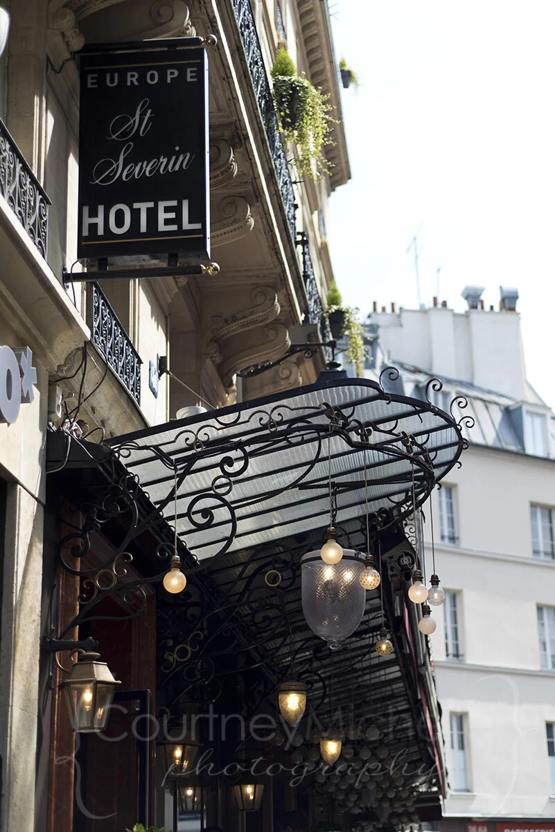 paris-hotel©COPYRIGHTCMP-2019-paris-photographer-5072.jpg