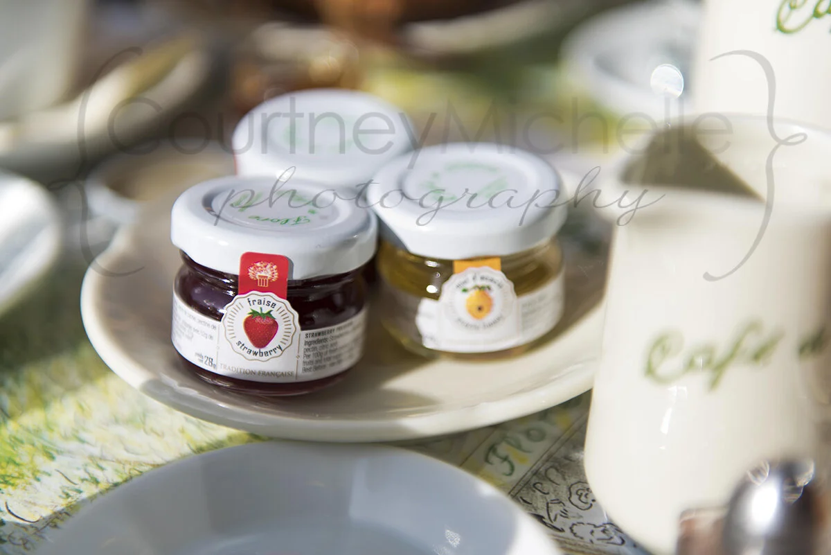 jams at cafe de flore in paris