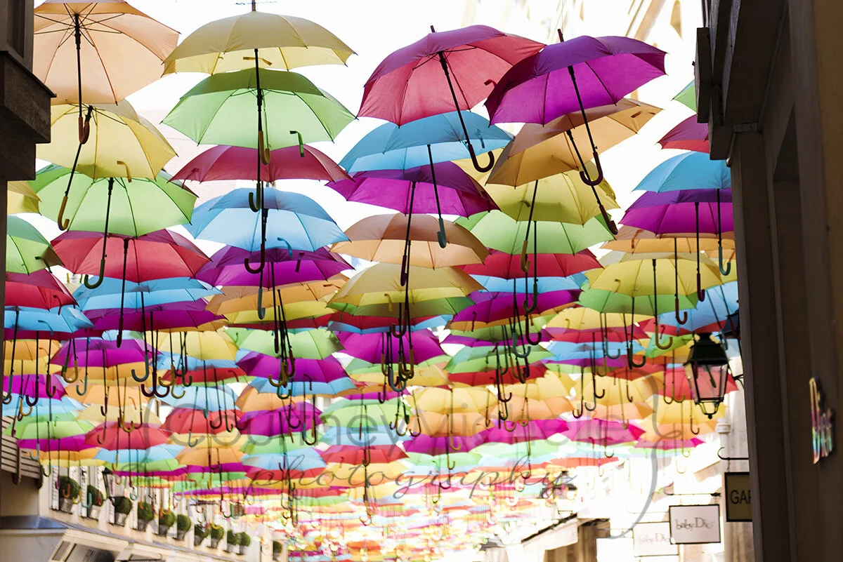 umbrella sky exhibit in village royal paris