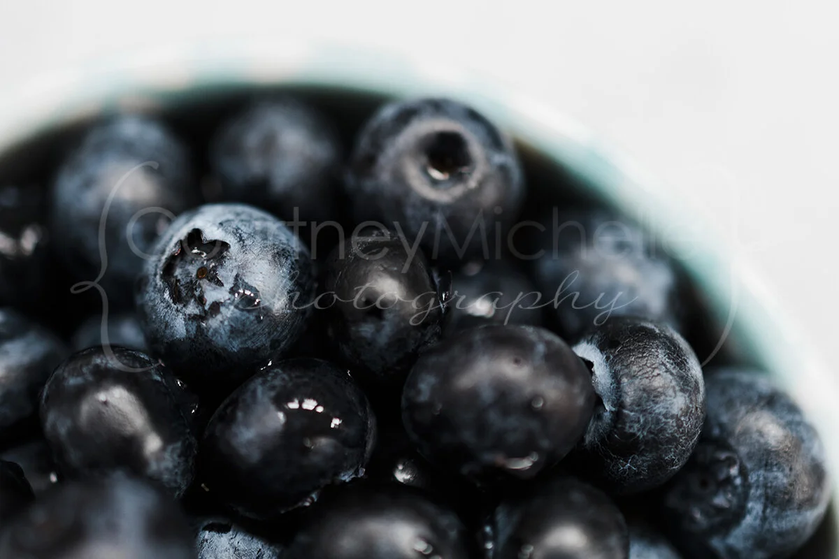 blueberries-©CourtneyLaper2020_DSC8978.jpg