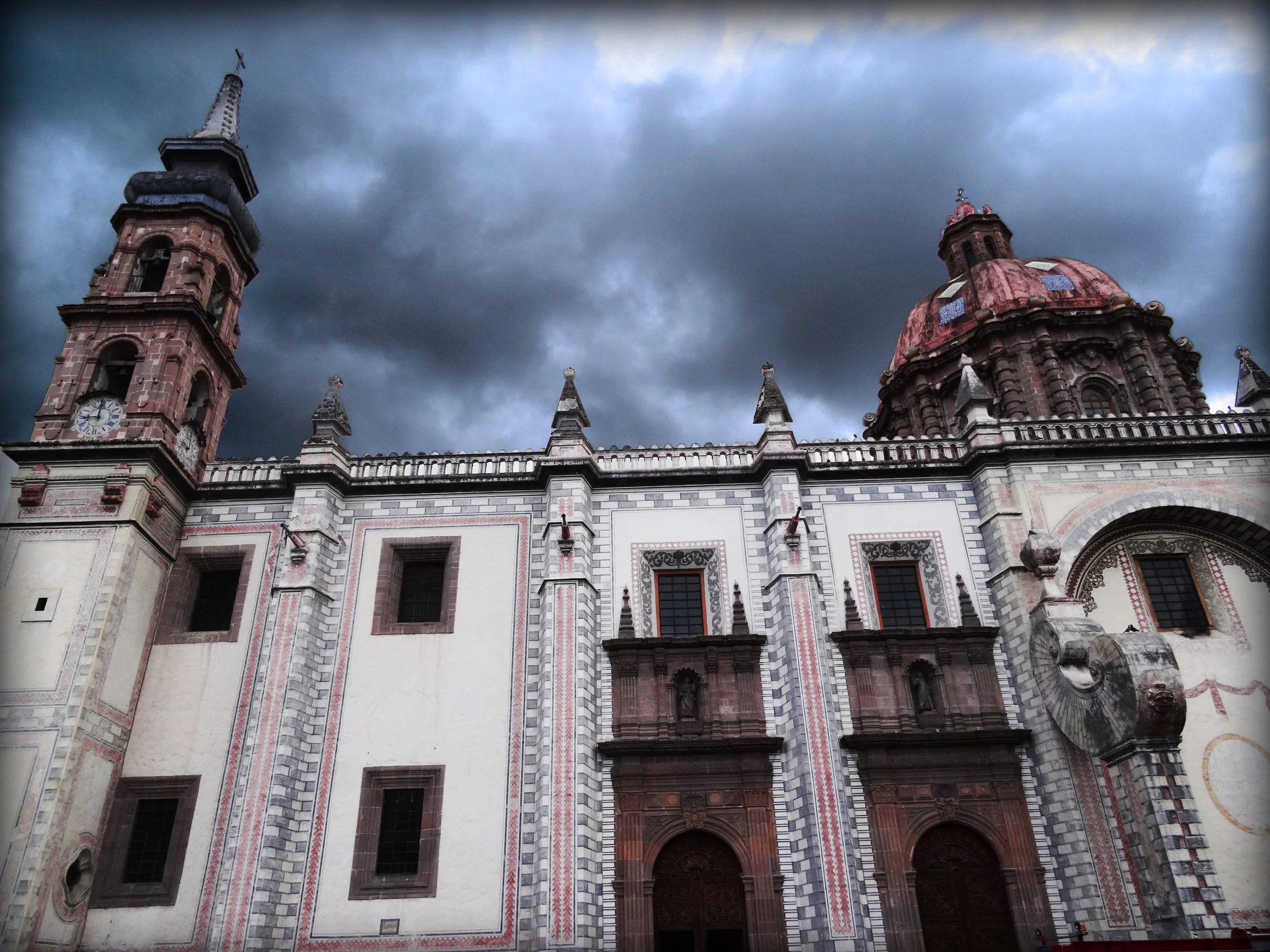 Cielo Macabronsombra.jpg