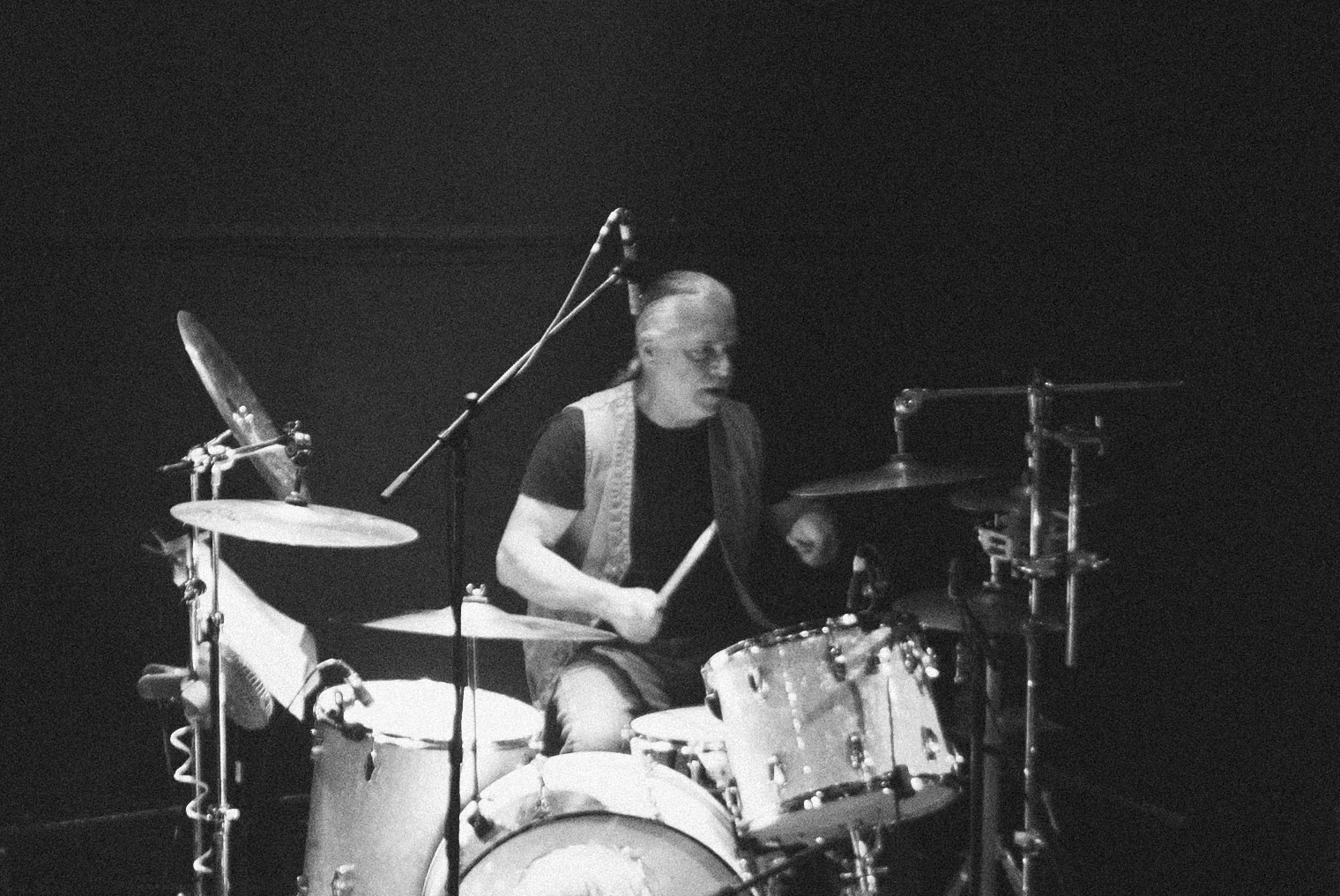 TOMMY SOCHOR Drums