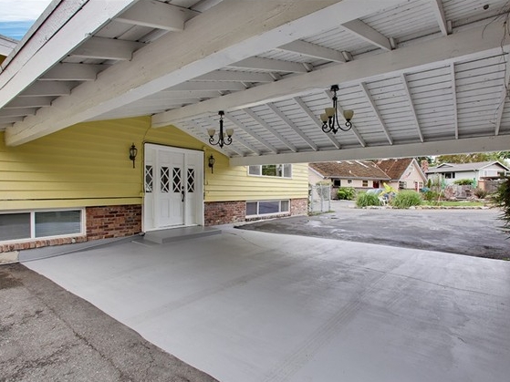 So Much Porte Cochere - $480,000