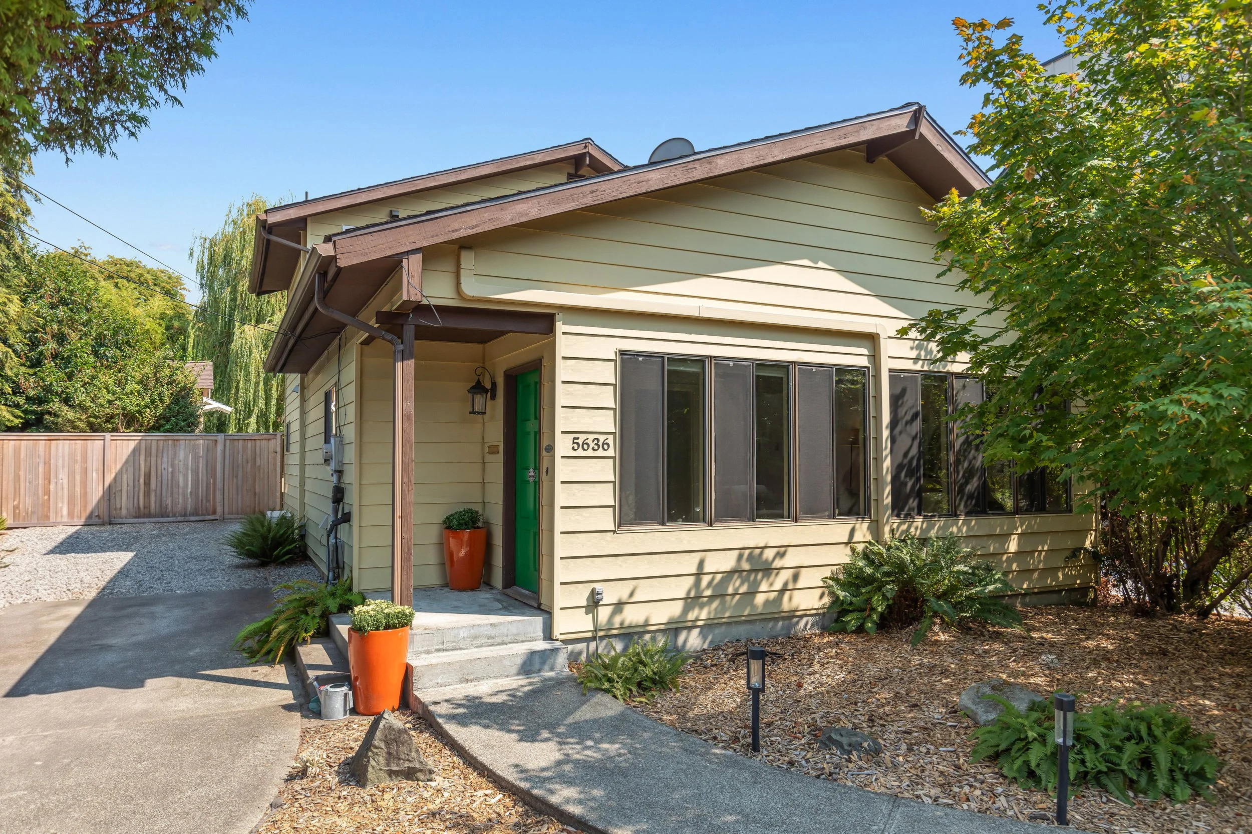 5636 49th Ave SW, Seattle WA_0004.jpg